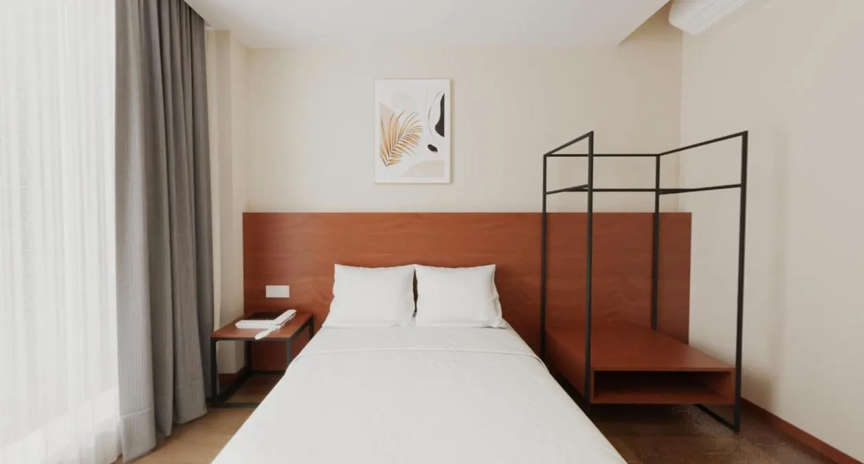 Bedroom, Bed in VISTA HOTEL