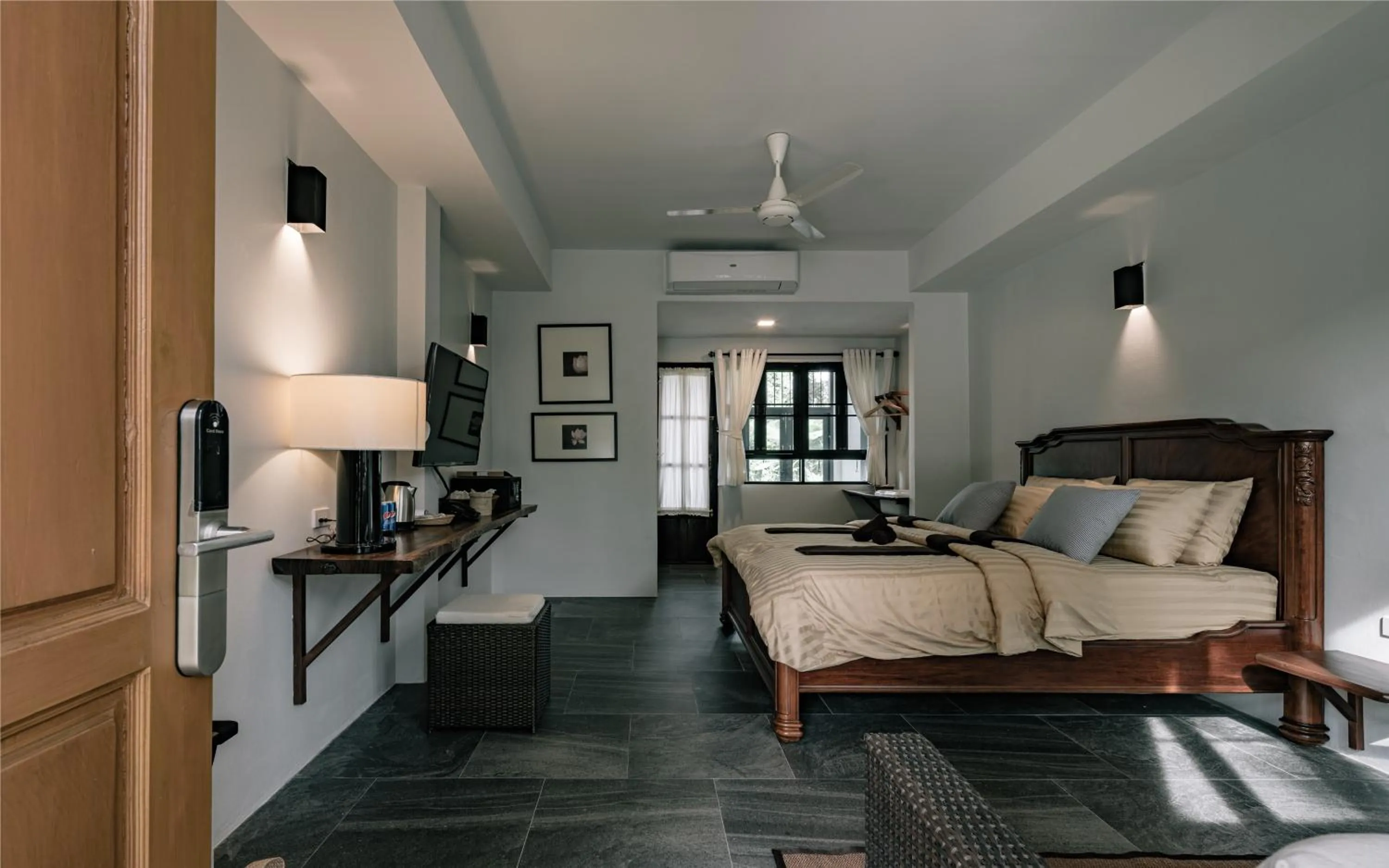 Bed in Palin Family Cottage