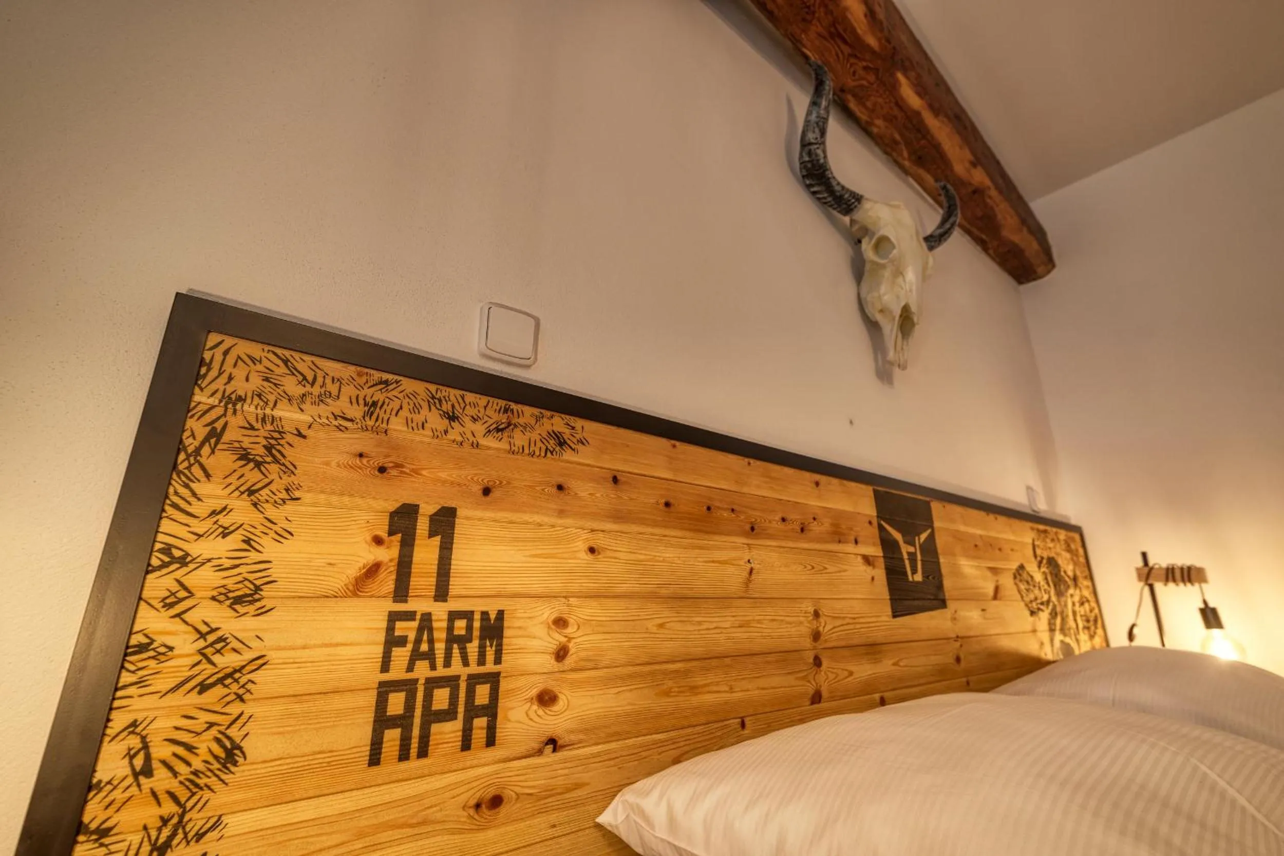 Bed in Pivní Hotel