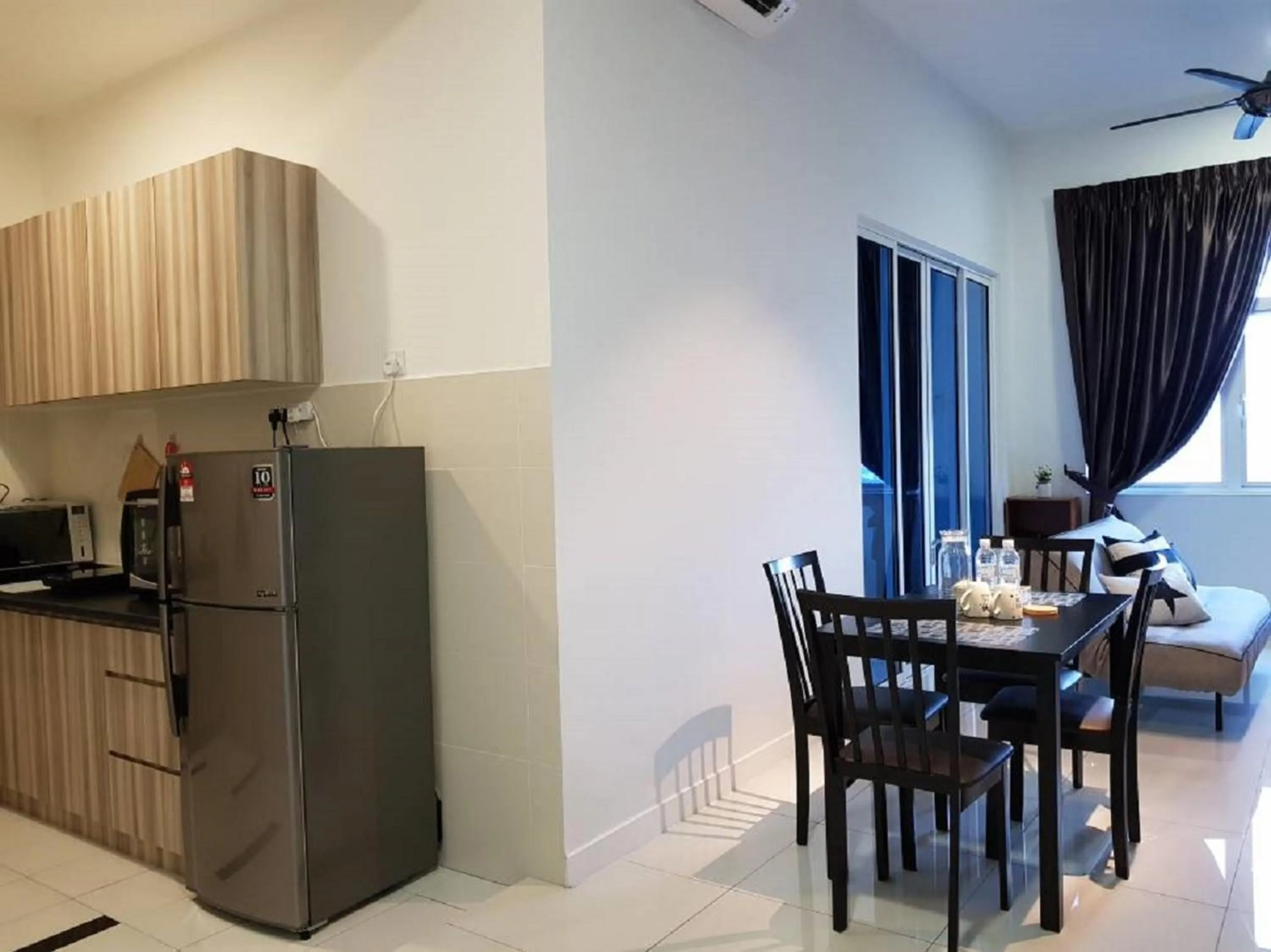 Kitchen or kitchenette in Skypod Residence Puchong