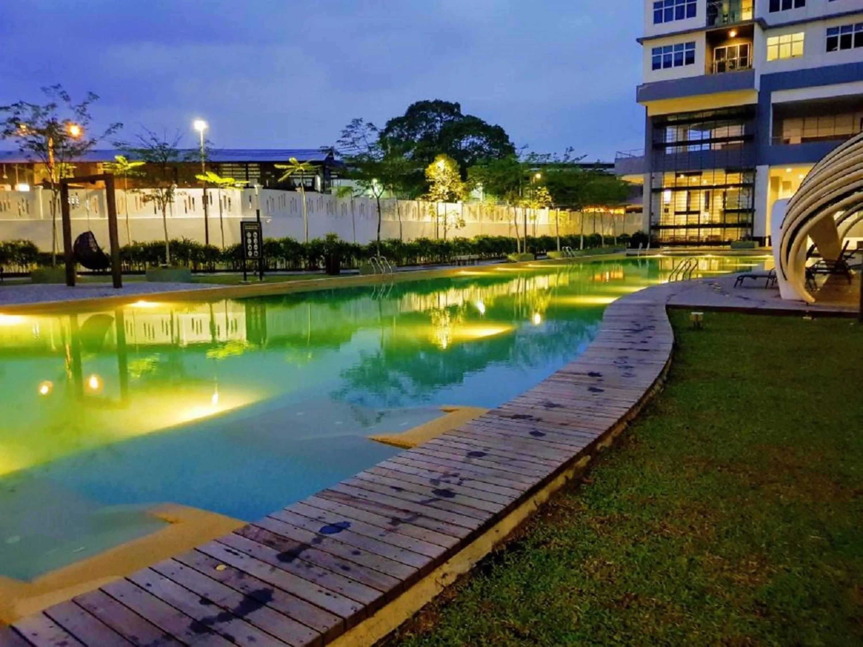 Swimming pool in Skypod Residence Puchong