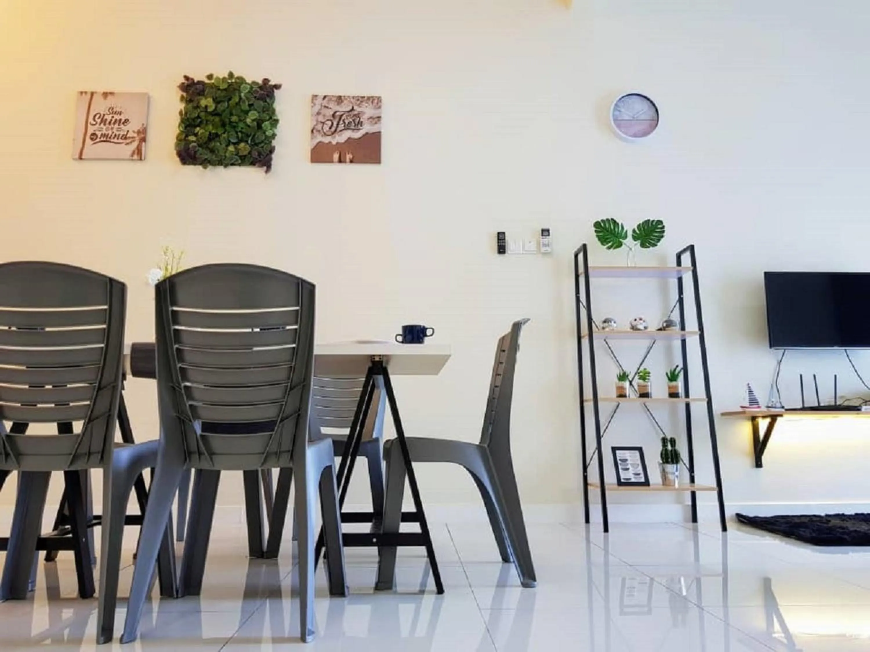 Dining area in Skypod Residence Puchong
