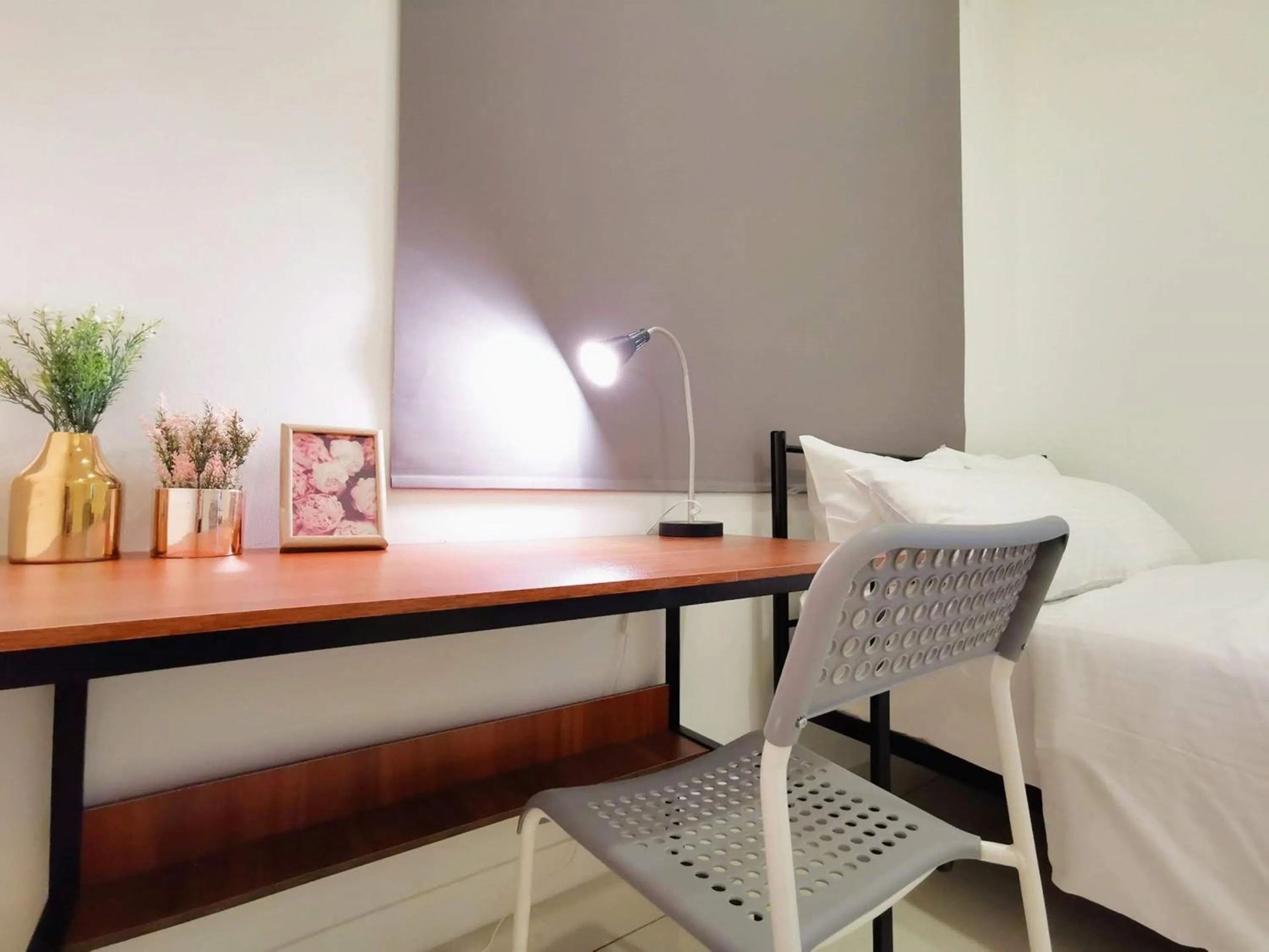 Bedroom, Bed in Skypod Residence Puchong