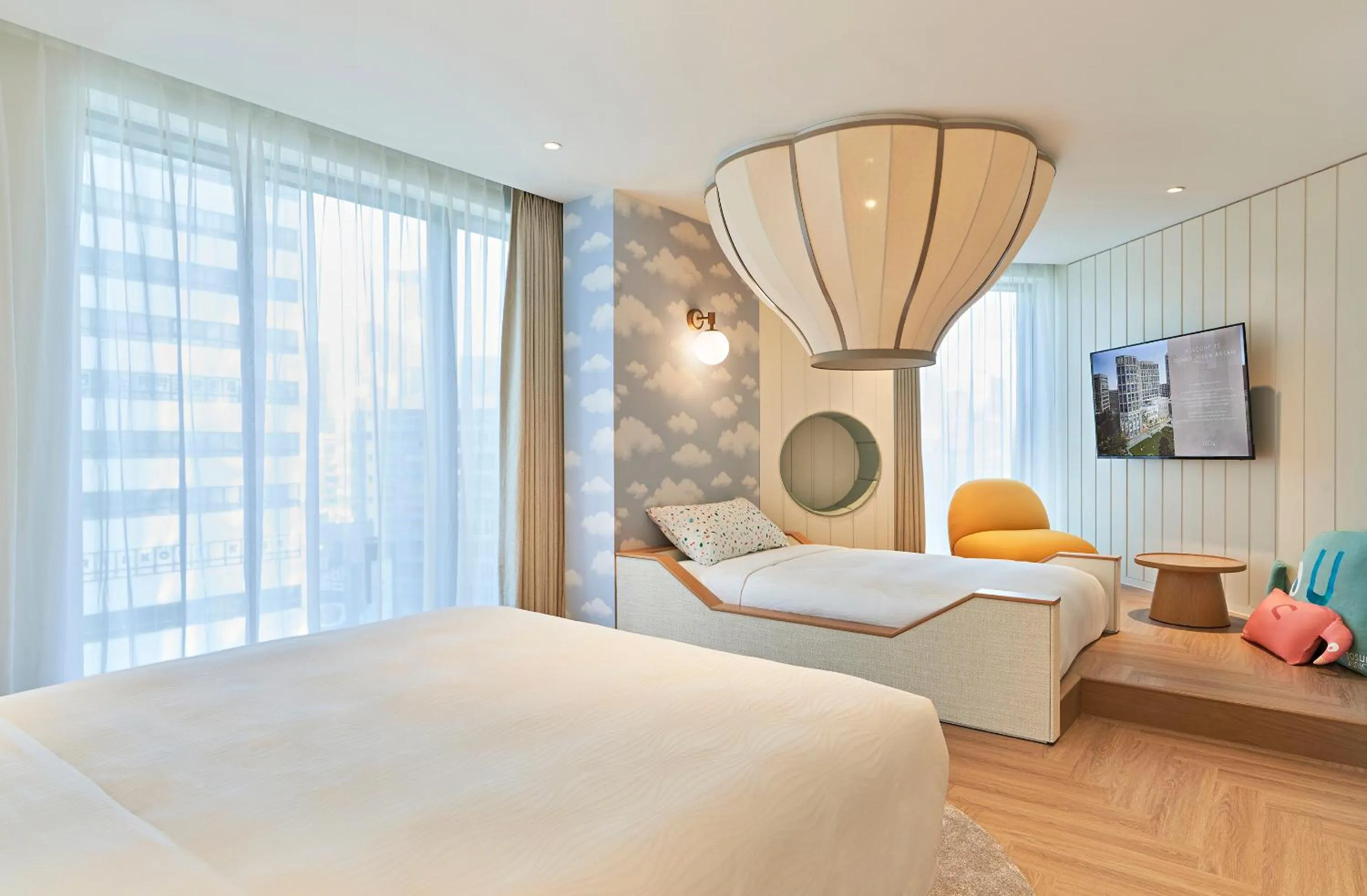 Bedroom, Bed in Grand Josun Busan