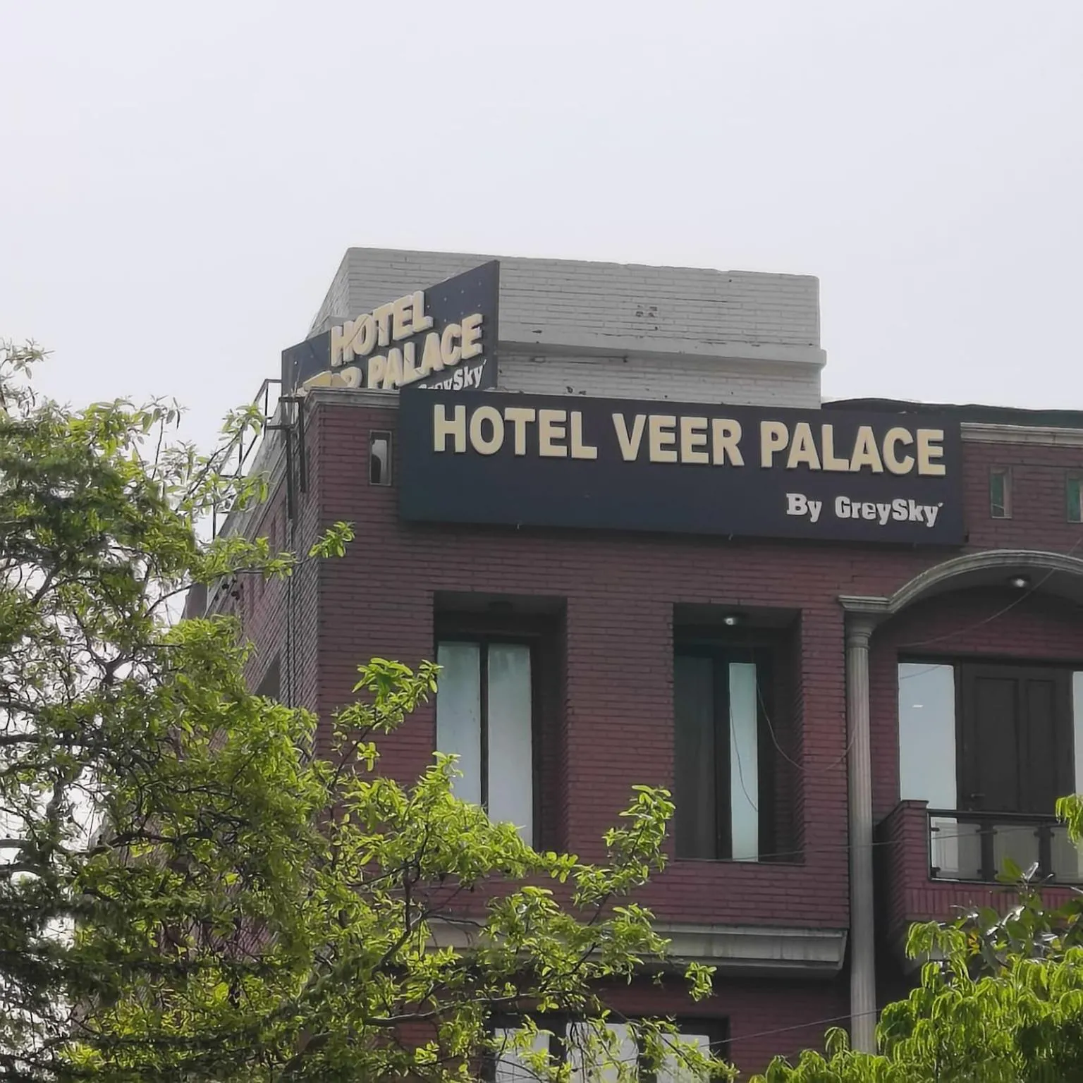 Property building in HOTEL VEER PALACE