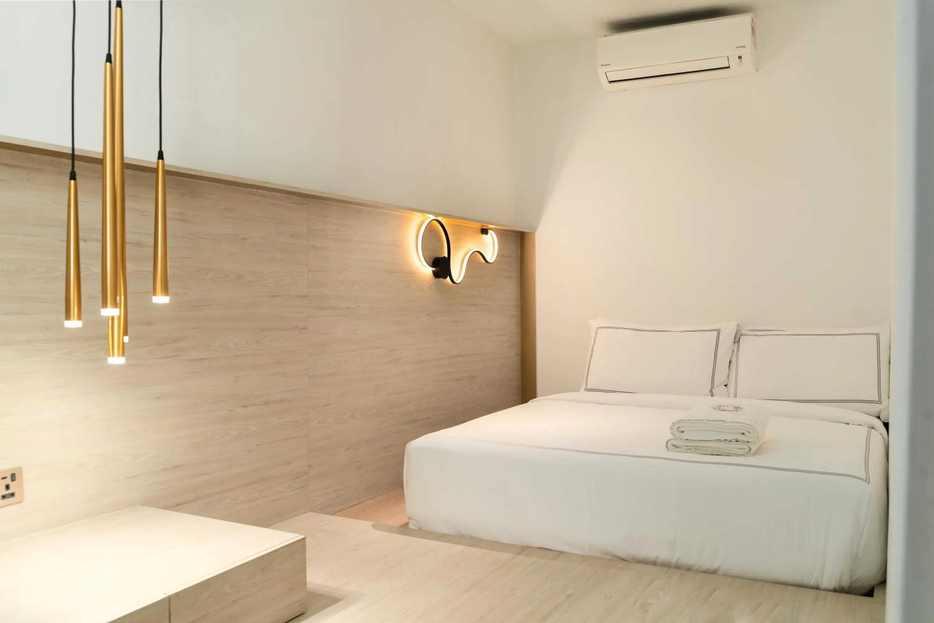 Bed in arte by Thomas Chan