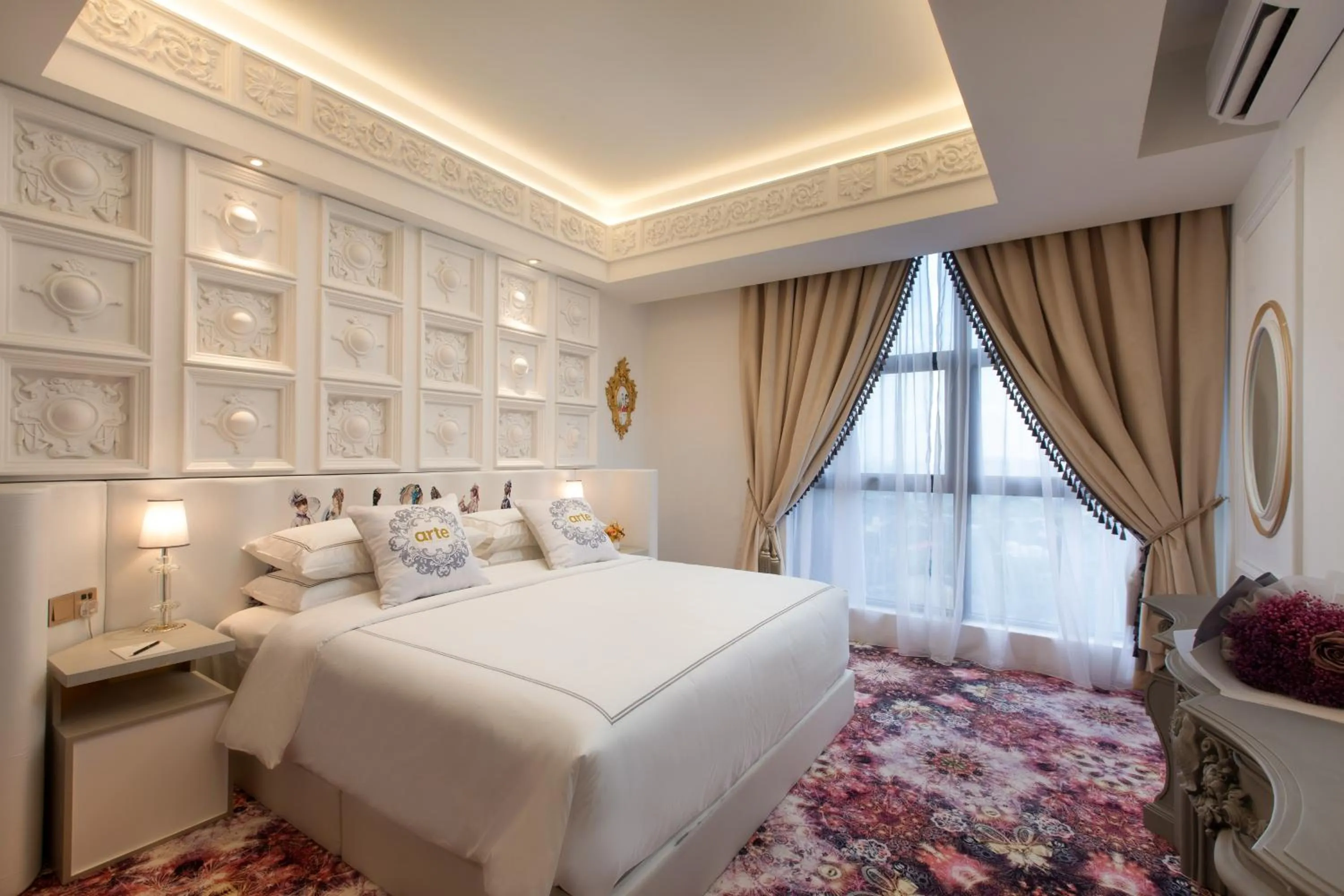 Bed in arte by Thomas Chan