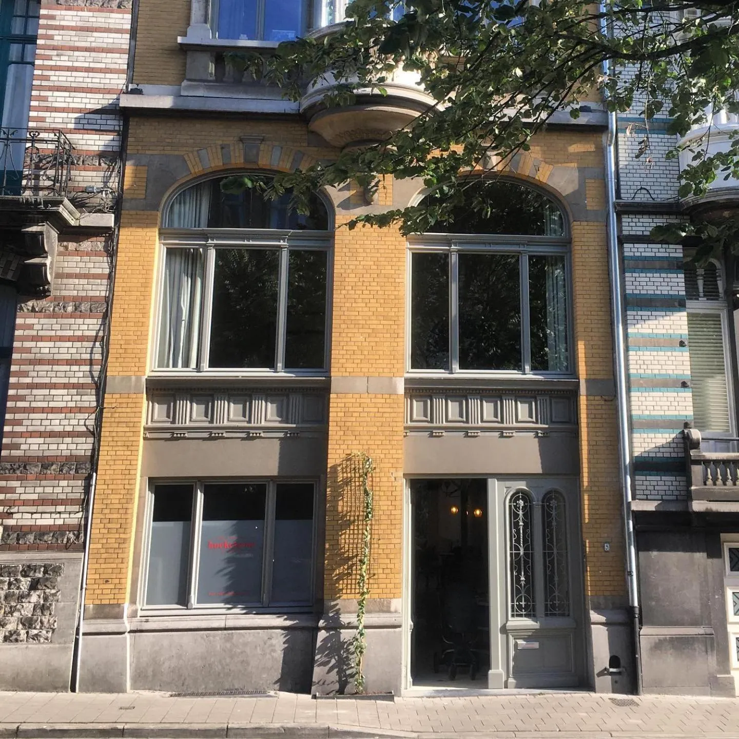 Property building in Koeketiene Rooms