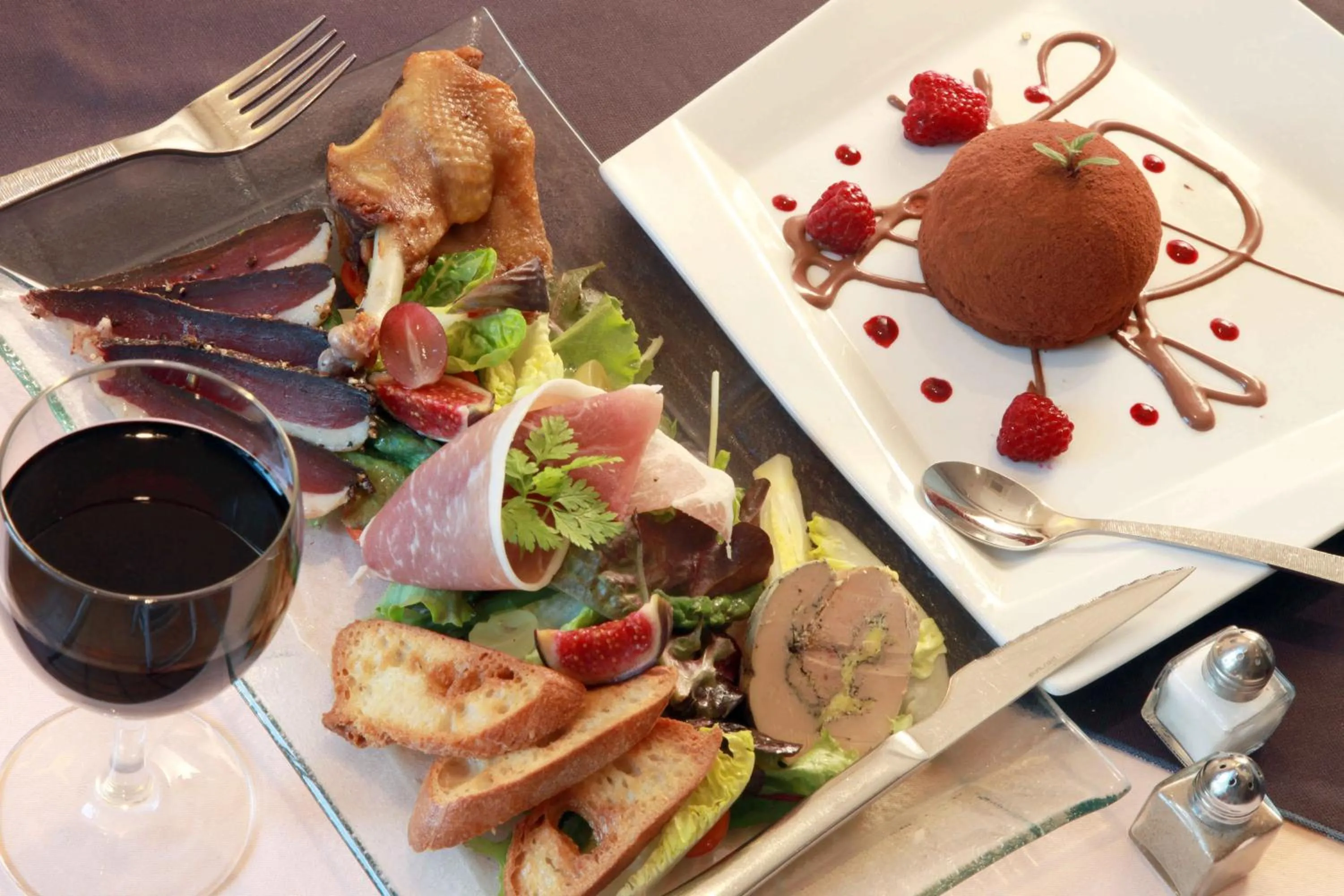 Food close-up in Hotel Le Relais des Champs