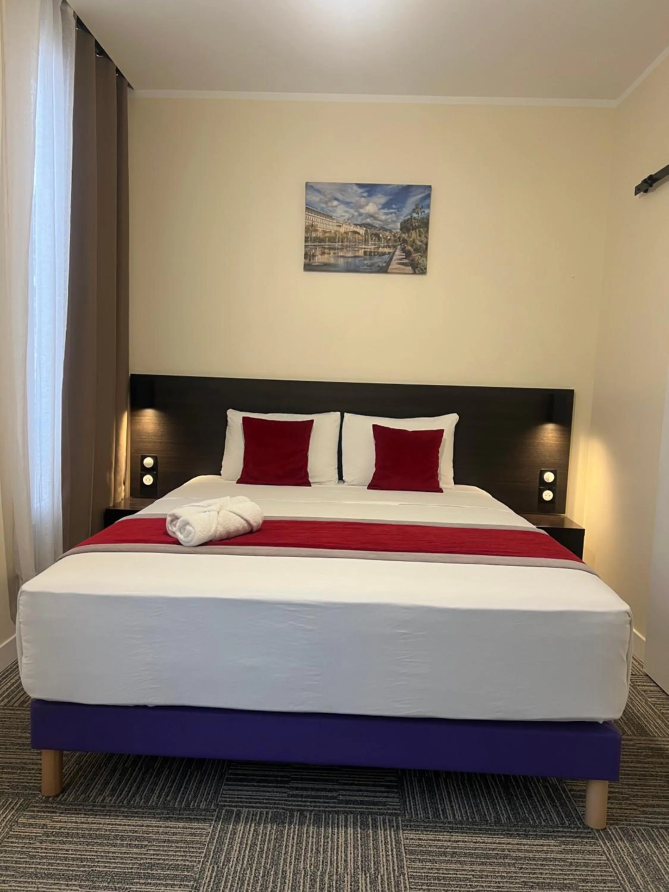 Photo of the whole room, Bed in Evelia Hotels