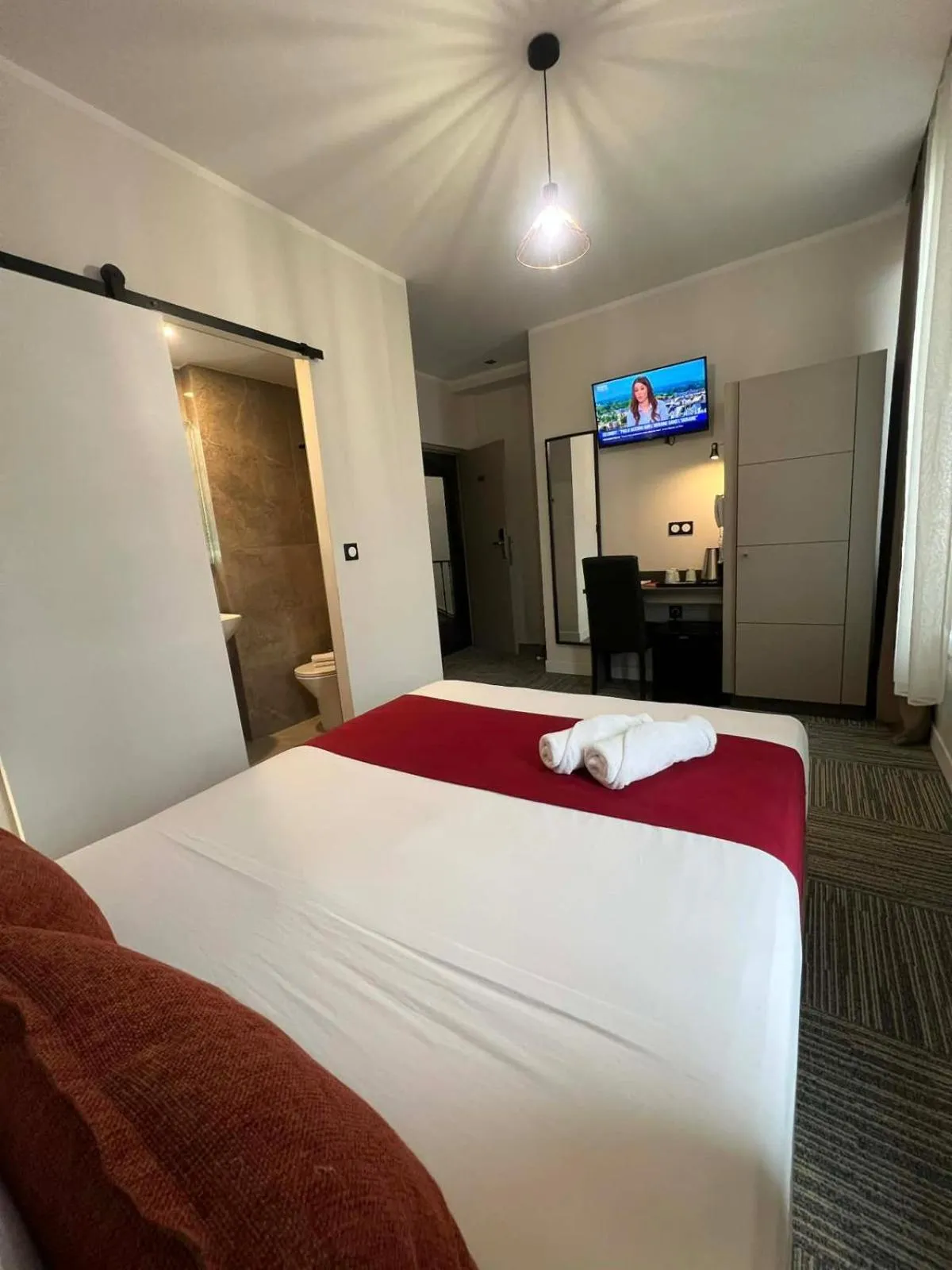 Bed in Evelia Hotels