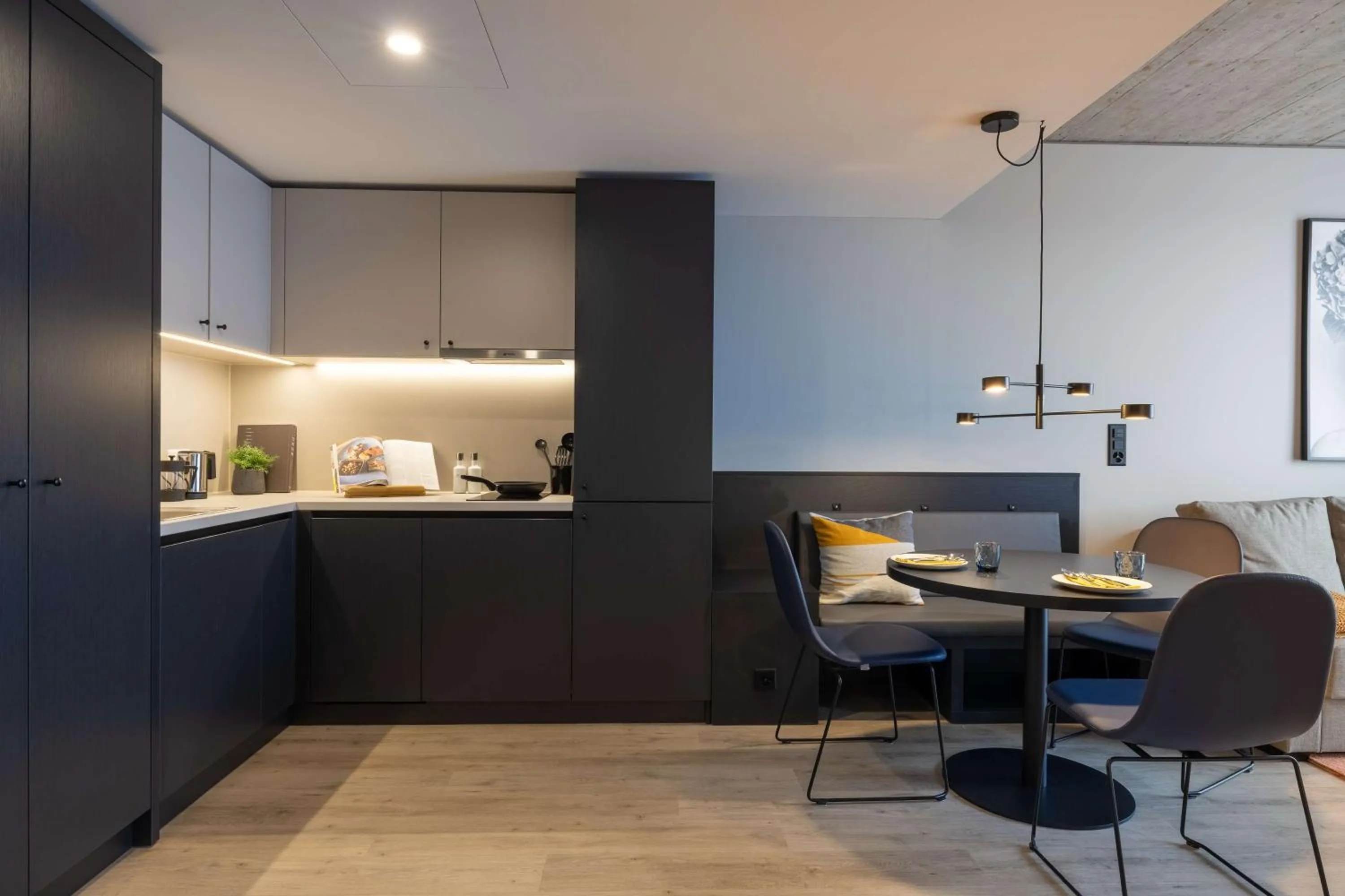 Kitchen or kitchenette in Radisson Hotel & Suites Zurich