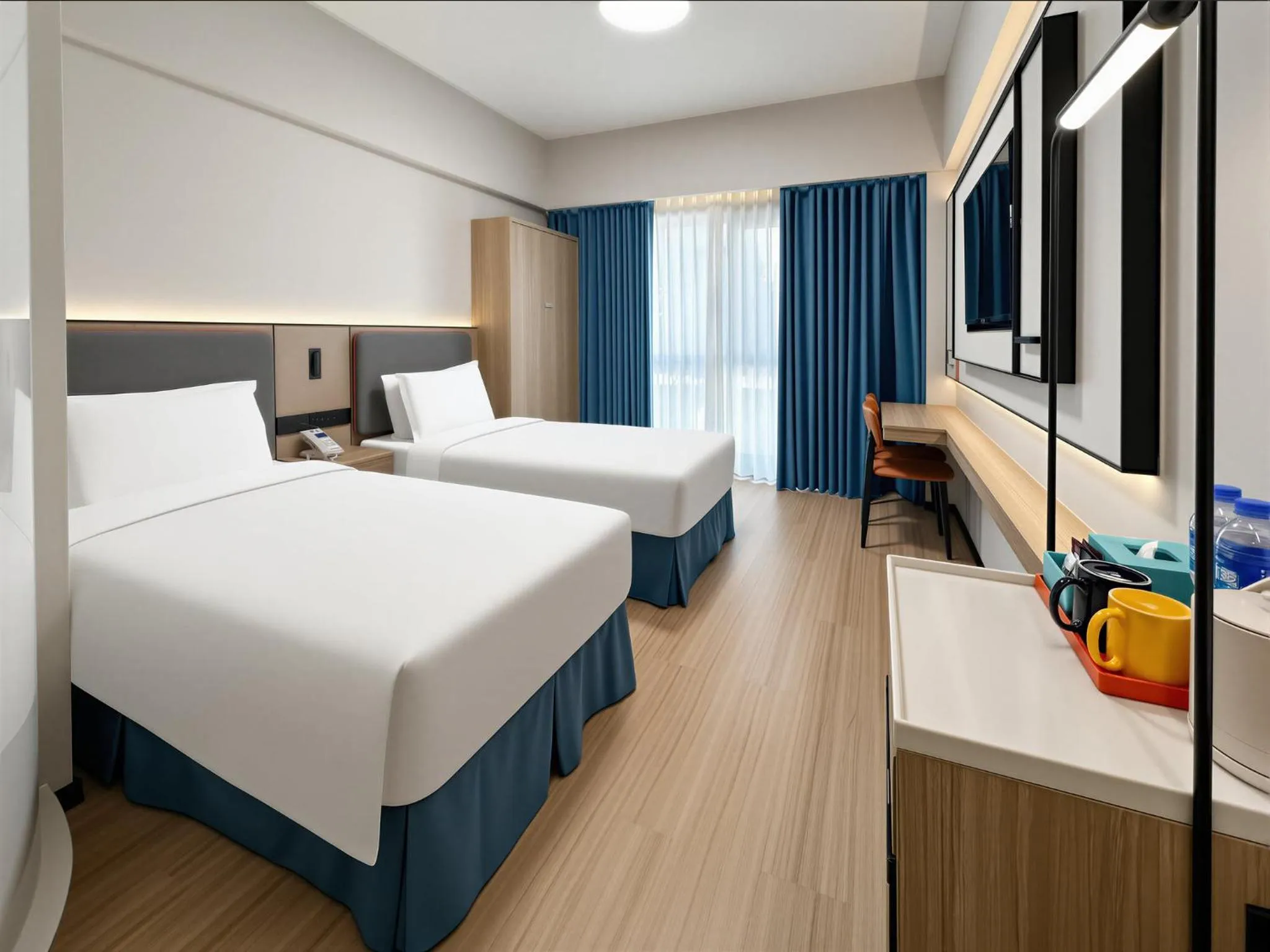 Photo of the whole room, Bed in Holiday Inn Express Shanghai Putuo by IHG