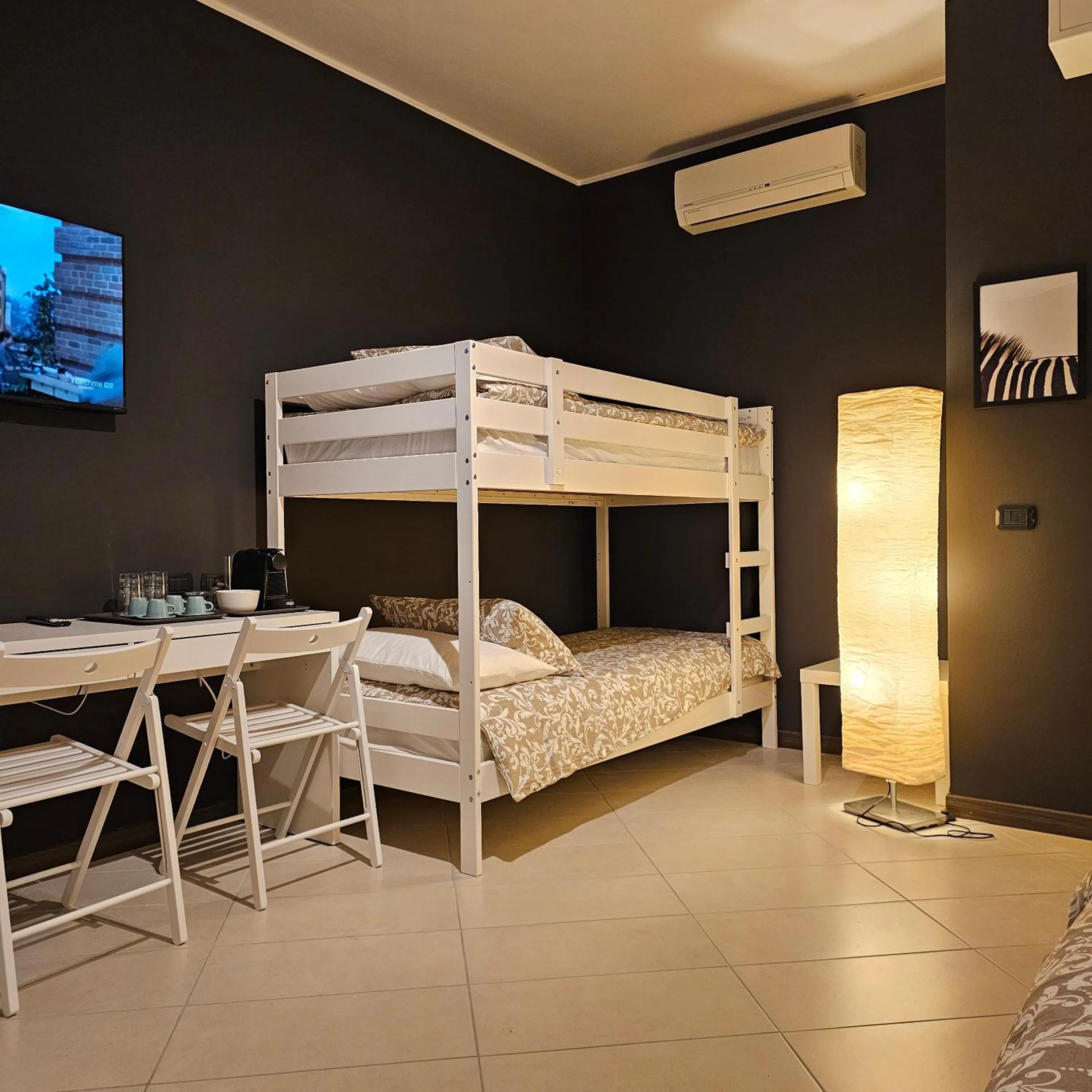 Bed in San Donato Policlinico Rooms