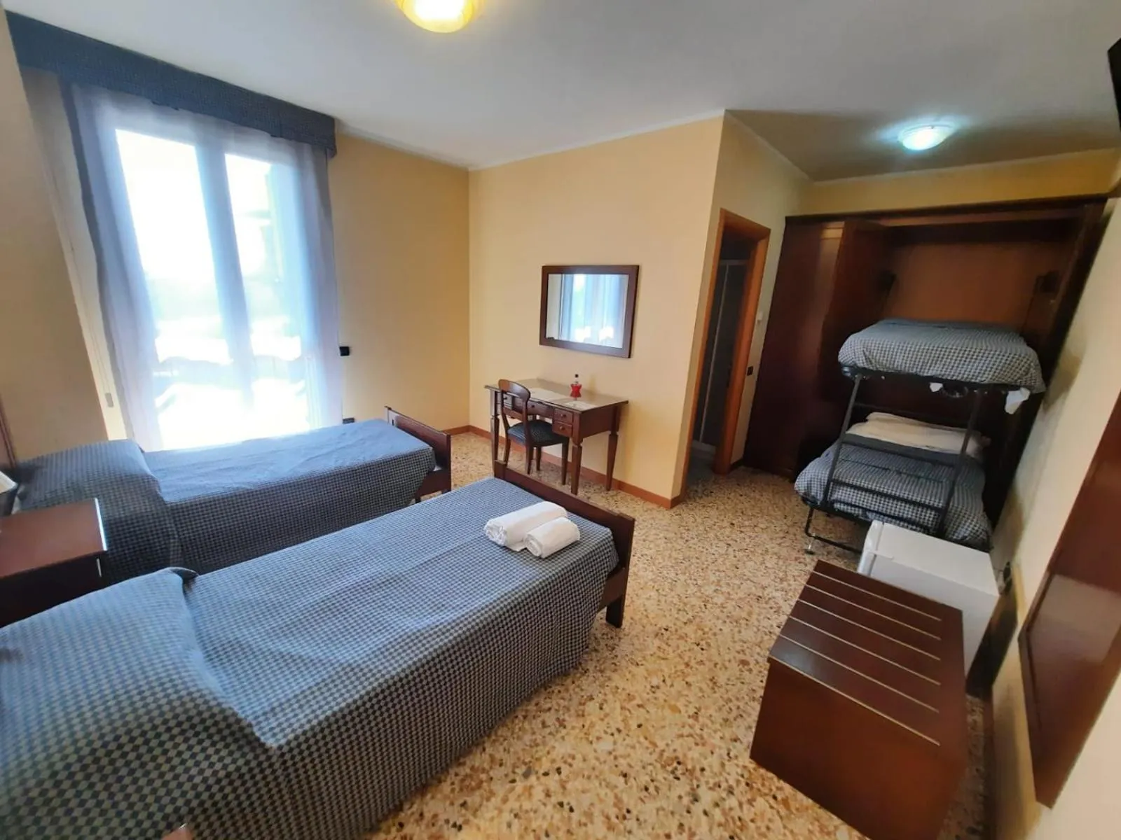 Bed in osteria canal 1803