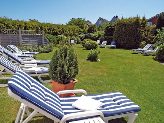 Garden in Haus Thorwarth - Hotel garni