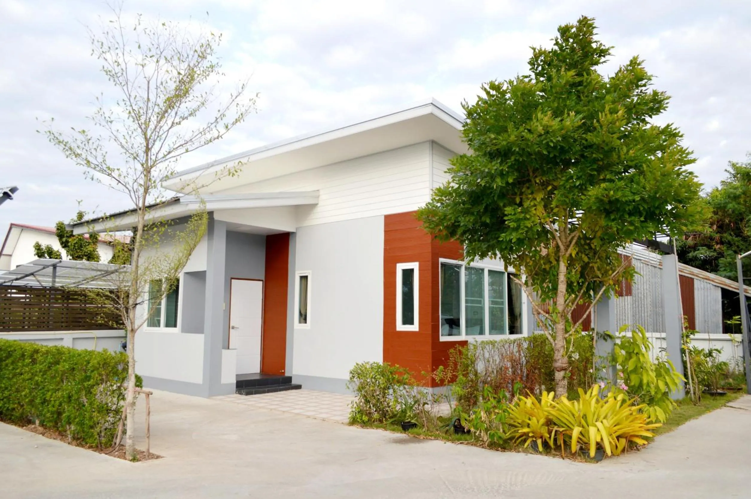 Property building in Park Villa Chaiyaphume