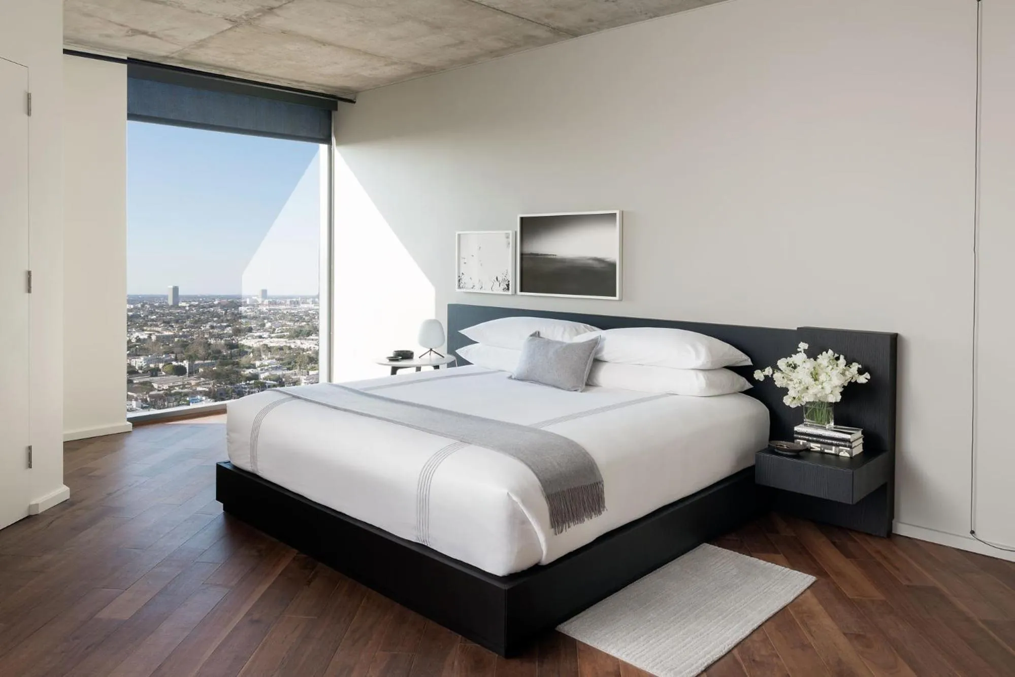 Bedroom, Bed in AKA West Hollywood
