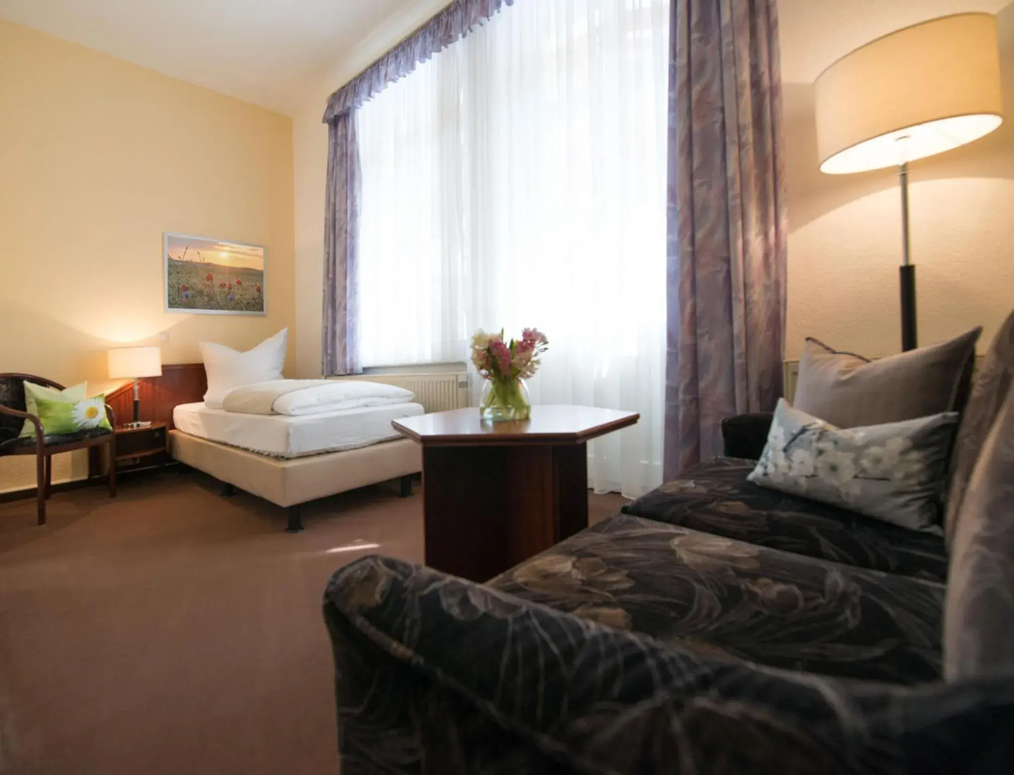 Single Room with Balcony - single occupancy in Villa Neptun Single Room with Balcony - single occupancy in Villa Neptun