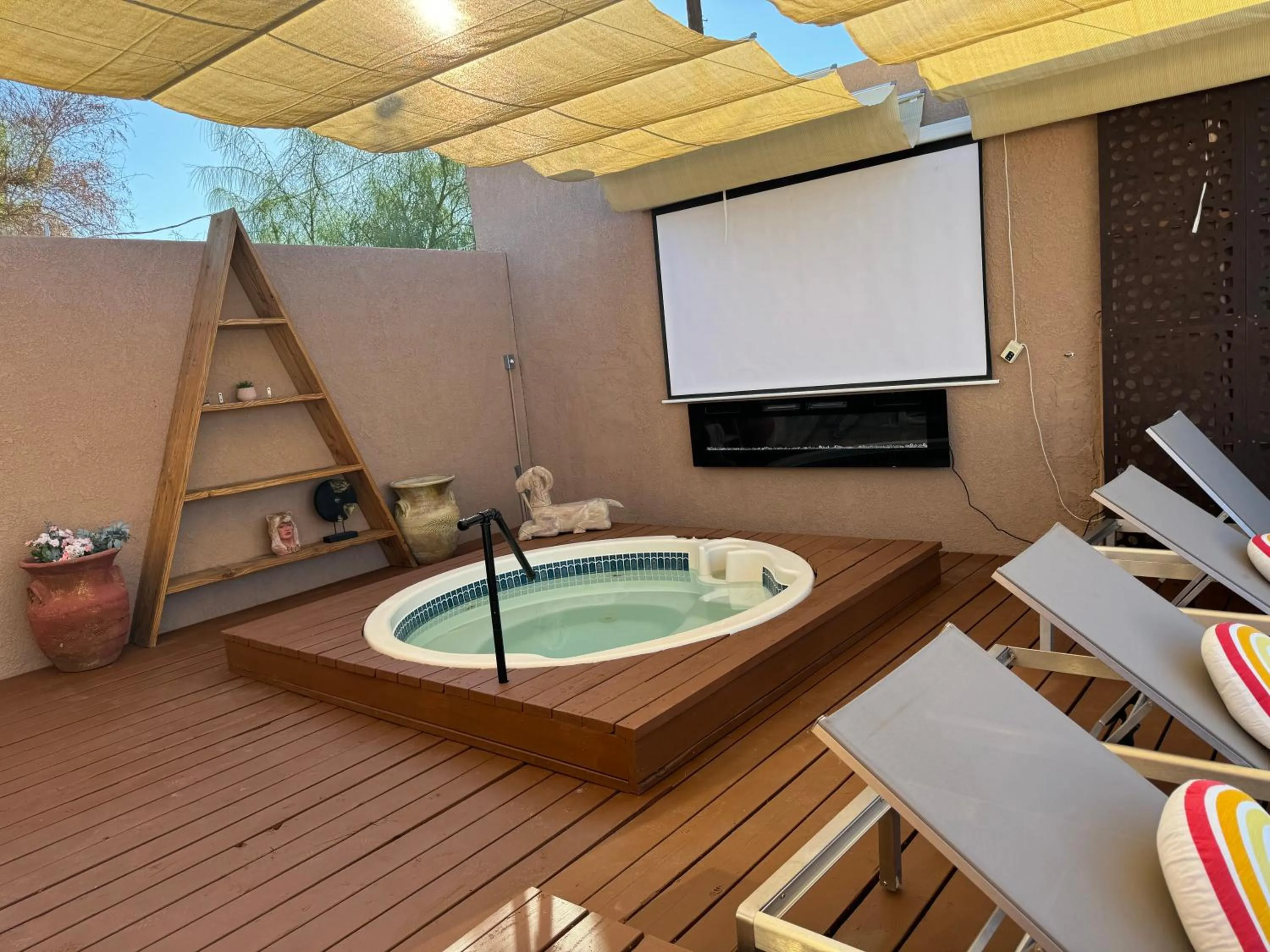 MI KASA HOT SPRINGS 420,Adults Only, Clothing Optional