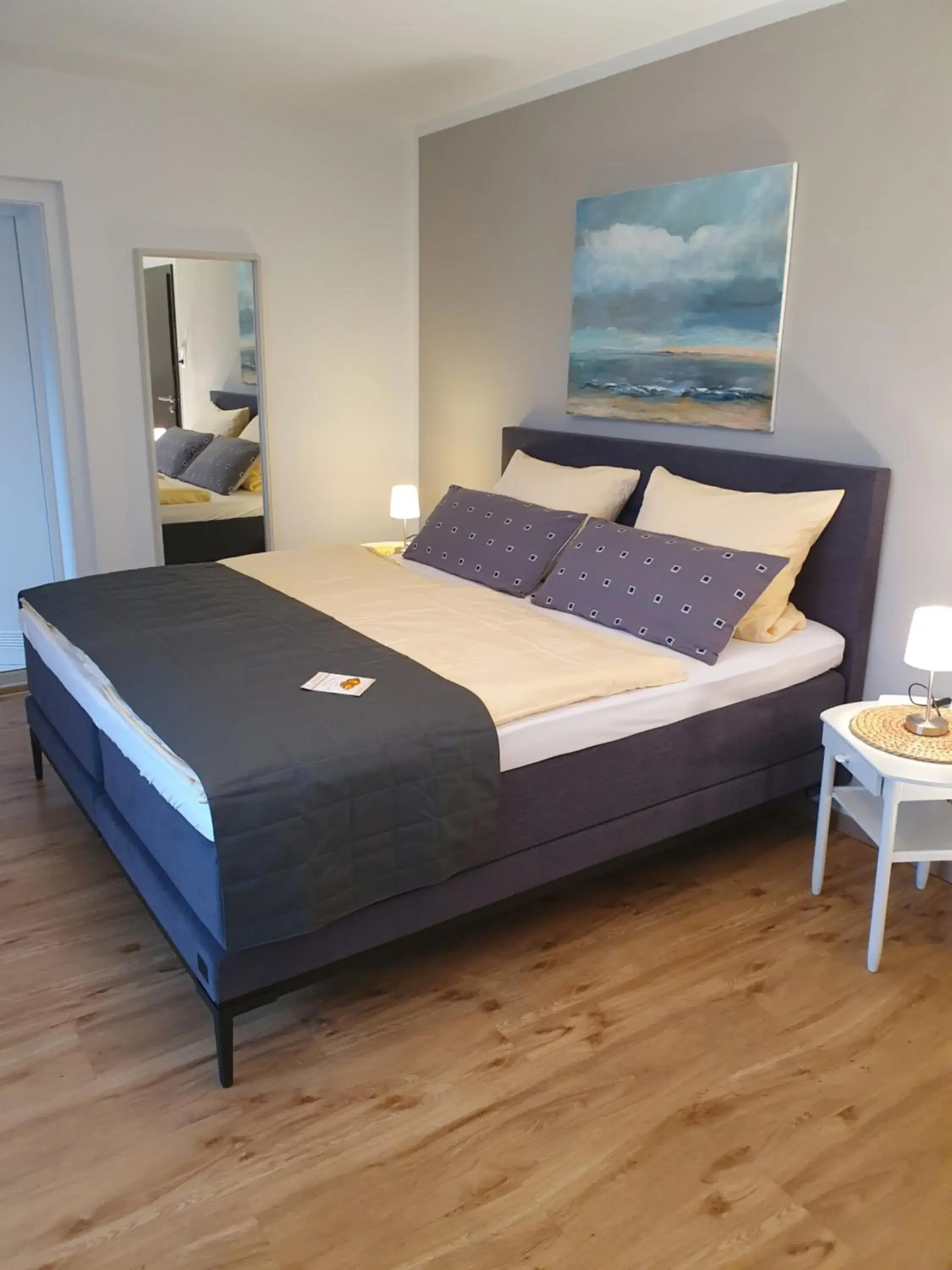 Standard Double Room - single occupancy in Hotel Neuenfels Standard Double Room - single occupancy in Hotel Neuenfels