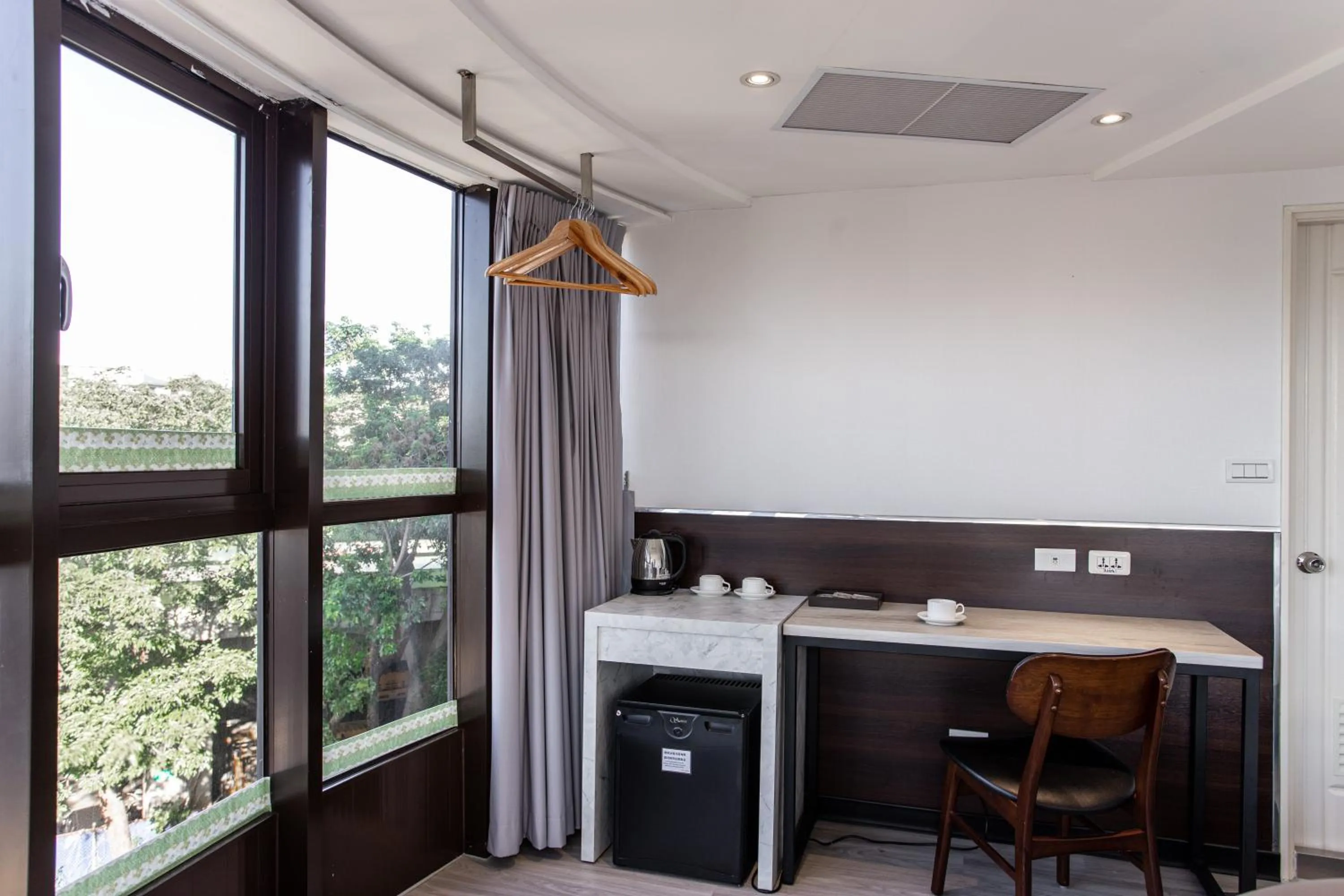 Photo of the whole room in Hub Hotel - Songshan Airport Branch