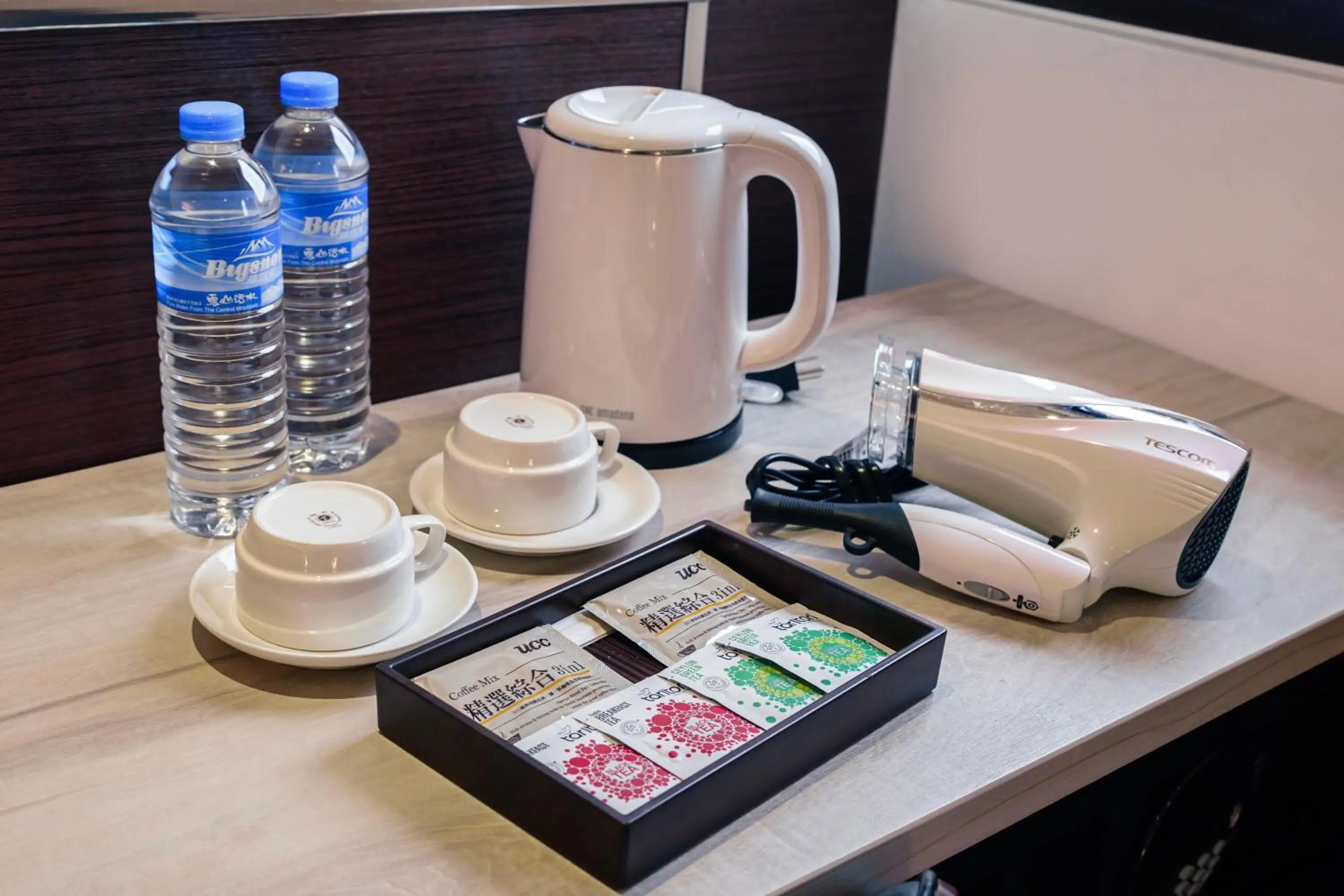 Coffee/tea facilities in Hub Hotel - Songshan Airport Branch