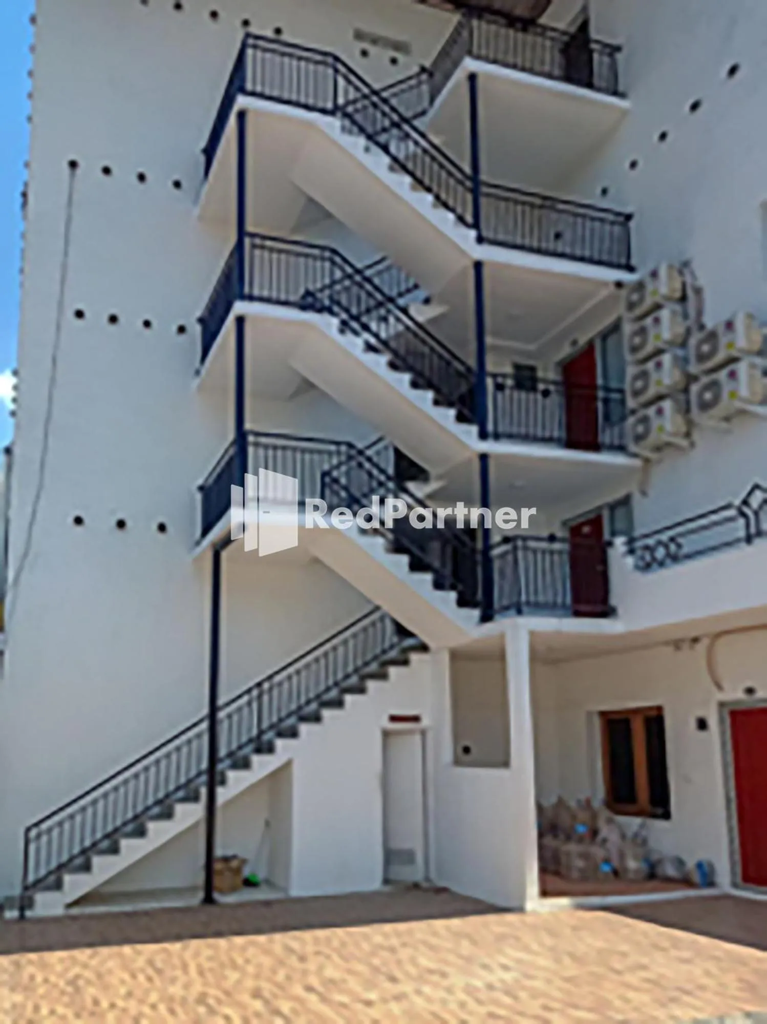 Property building in Hotel Trikatu Kendal near Taman Kota Weleri Mitra RedDoorz