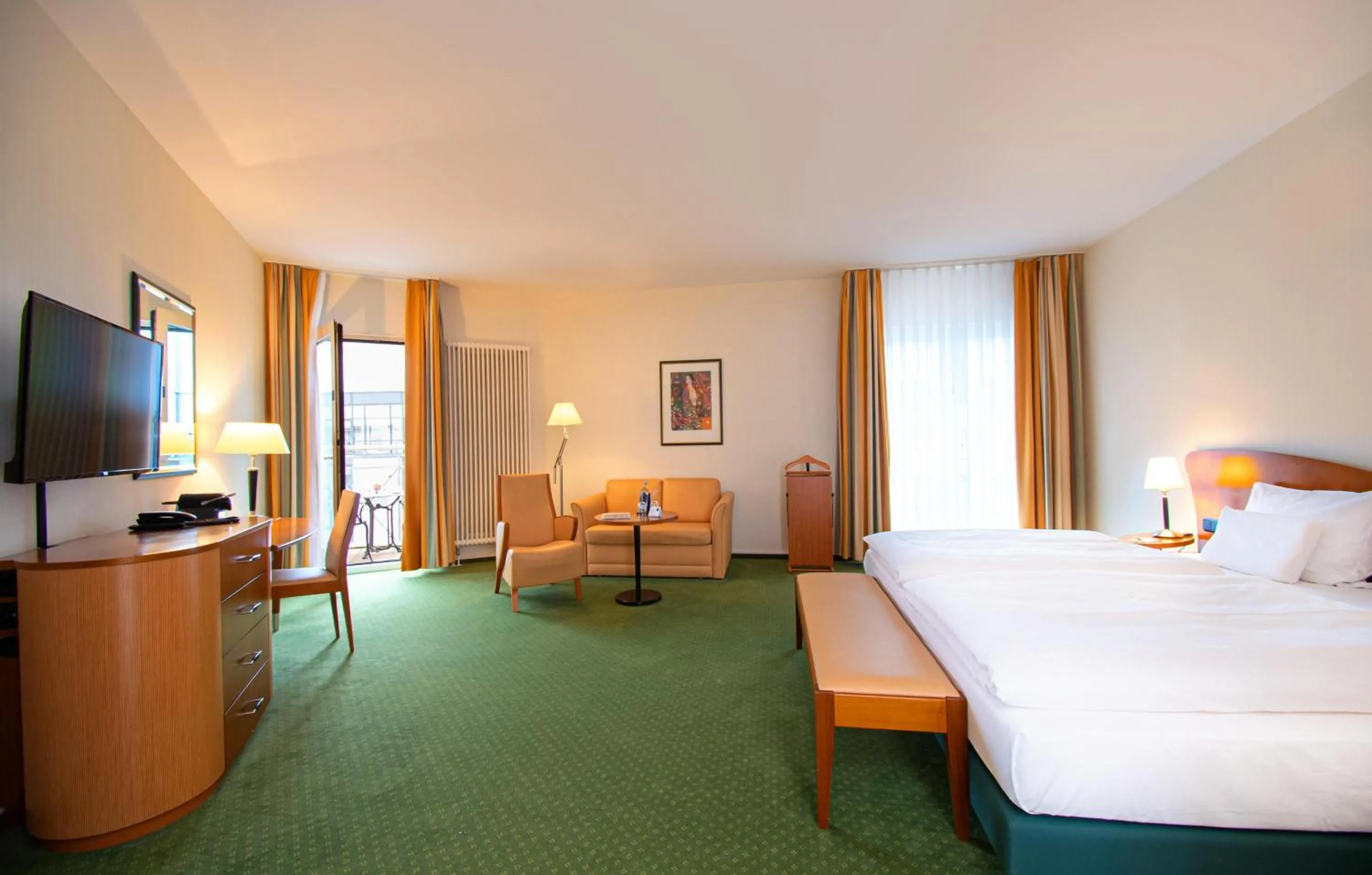 Bedroom, Bed in Dorint Charlottenhof Halle (Saale)