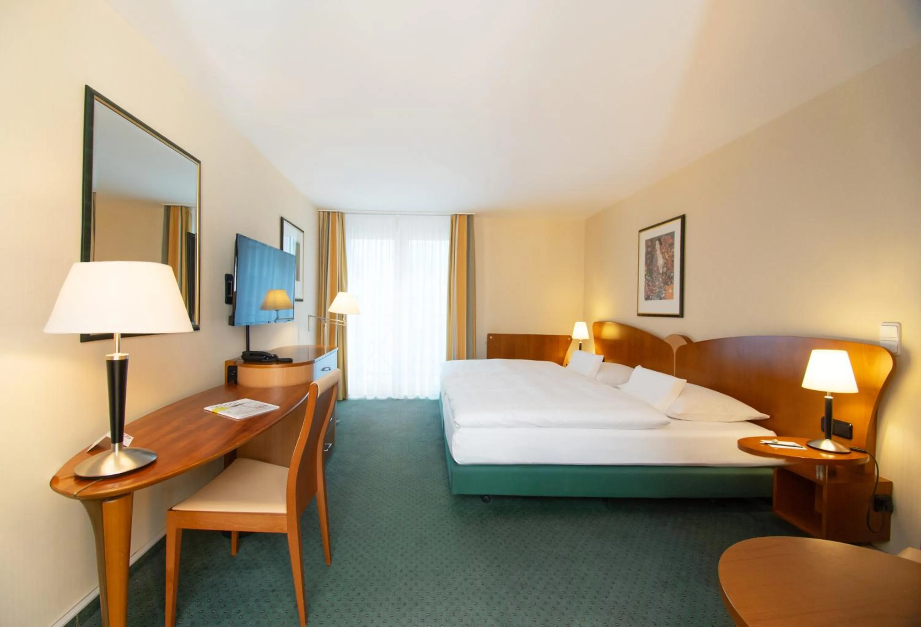 Bed in Dorint Charlottenhof Halle (Saale)