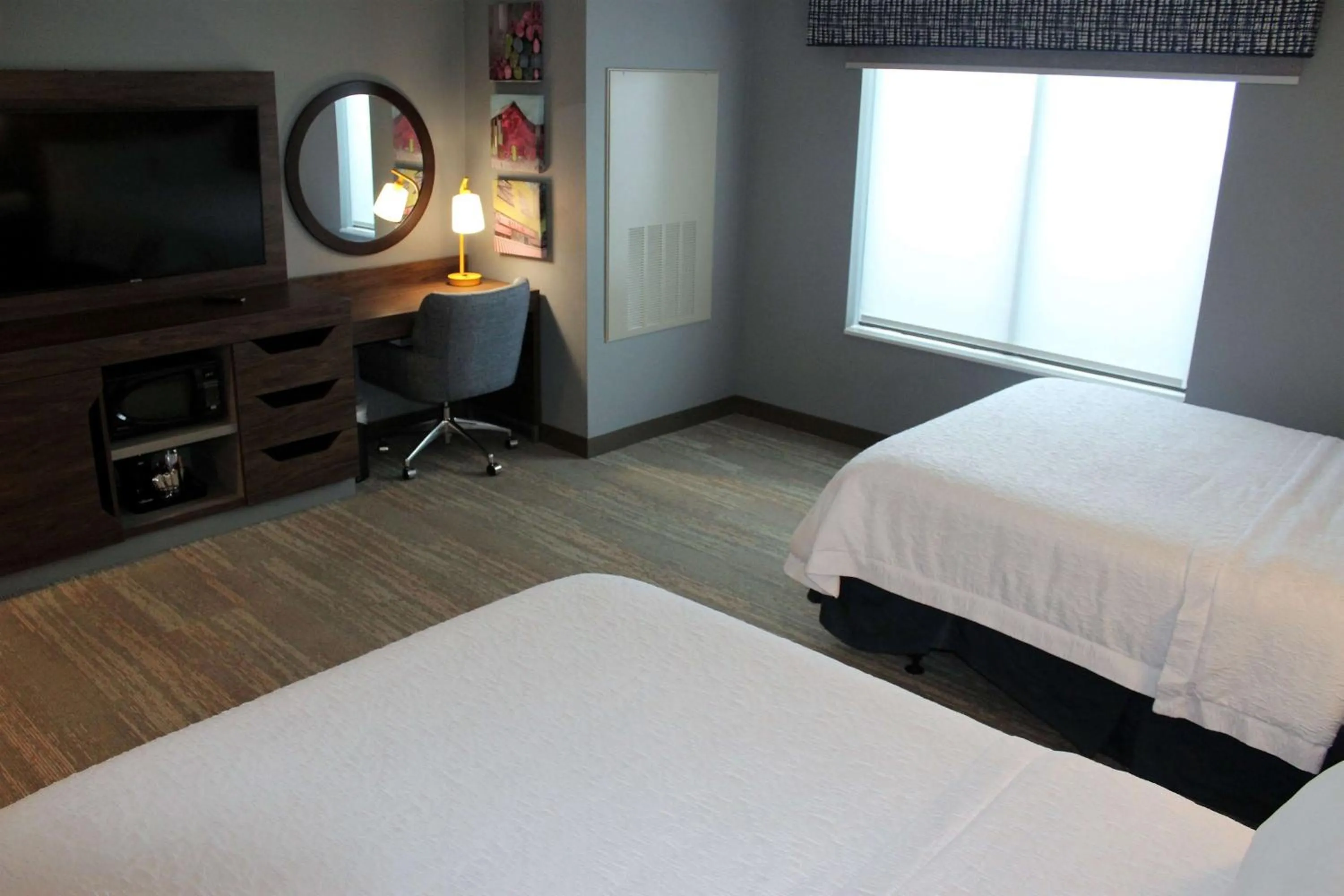 Bedroom, Bed in Hampton Inn Lexington