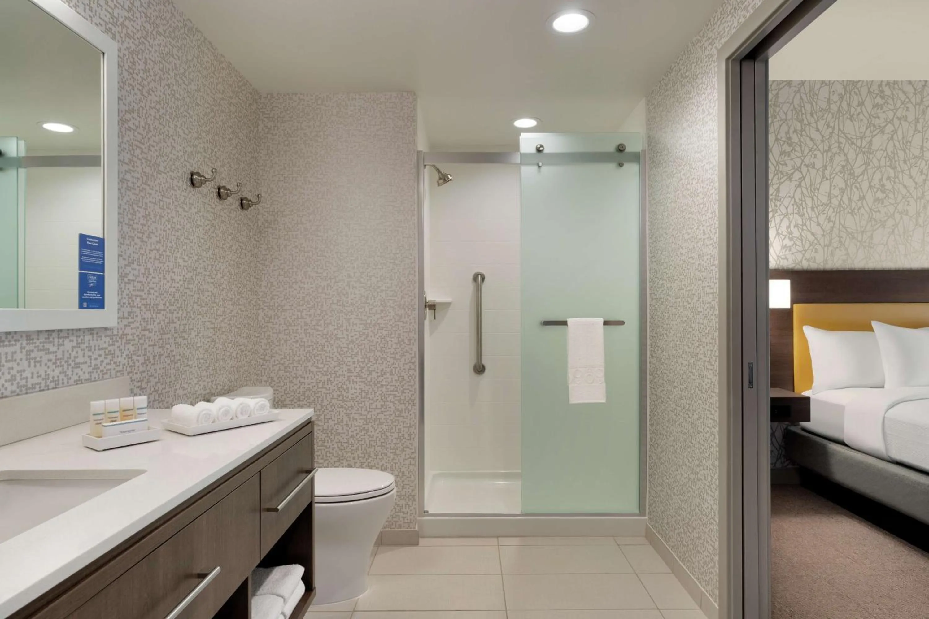 Bathroom, Bed in Home2 Suites By Hilton Martinsburg, Wv