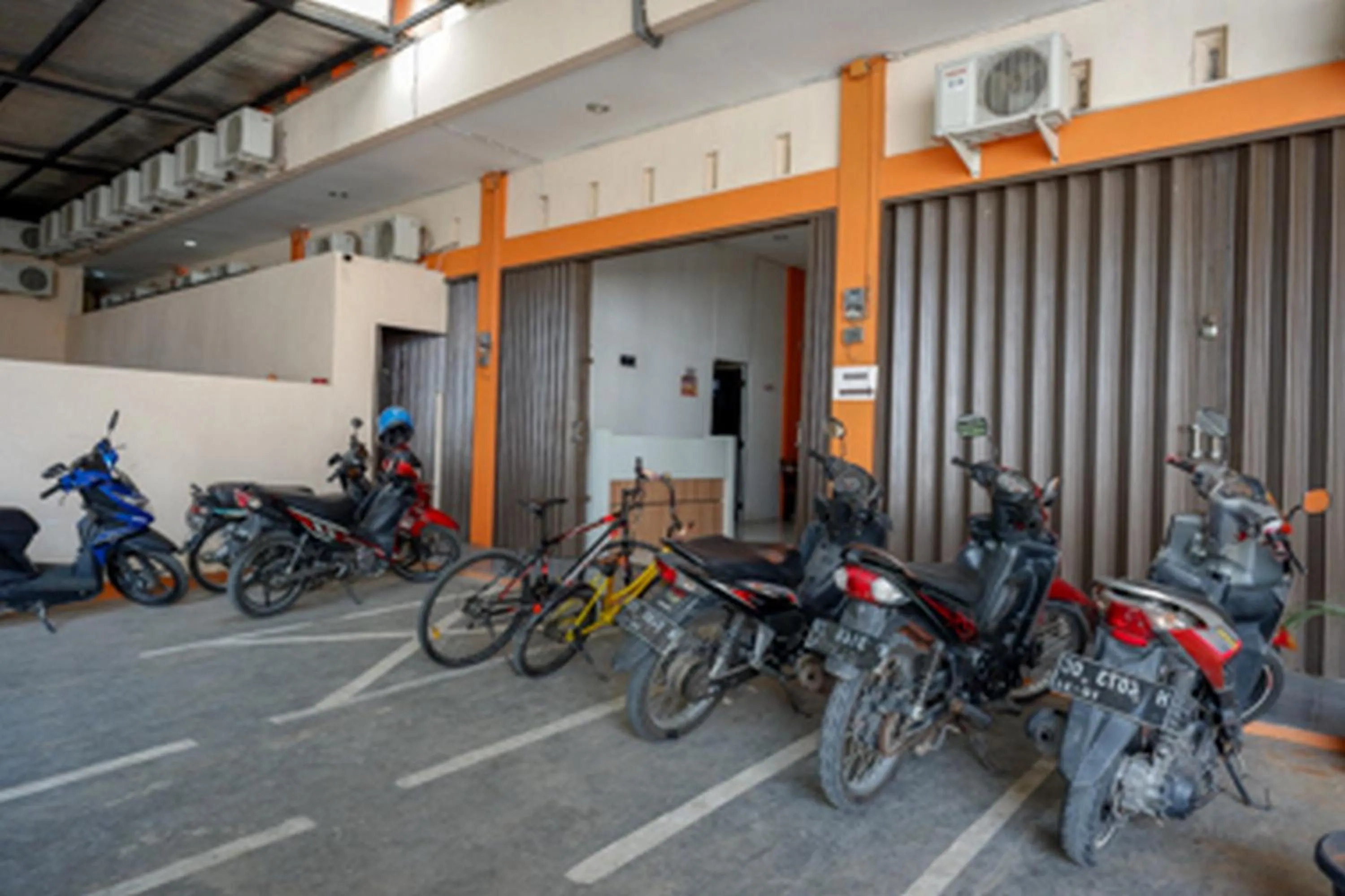 KoolKost at Jl Unta Pandeyan Lamper Semarang - Minimum Stay 30 night