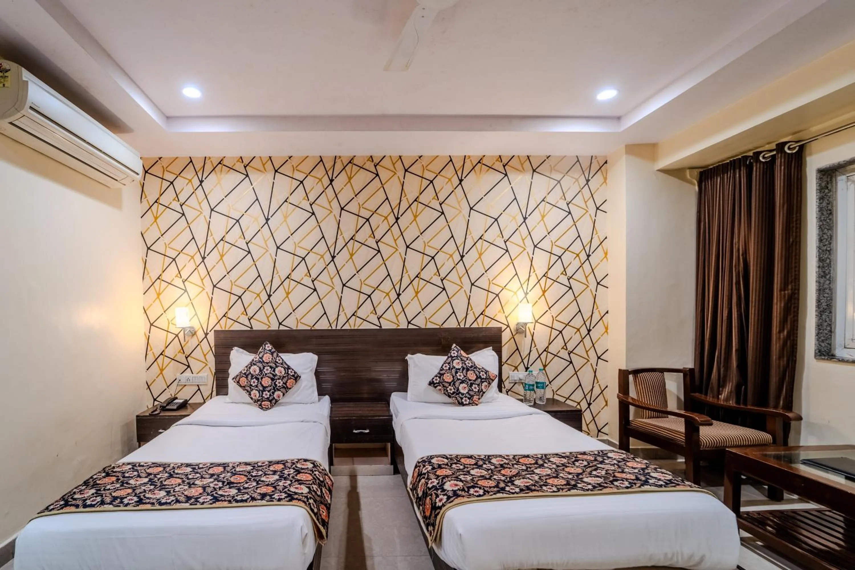 Bed in Hotel City Square By KeyMagics