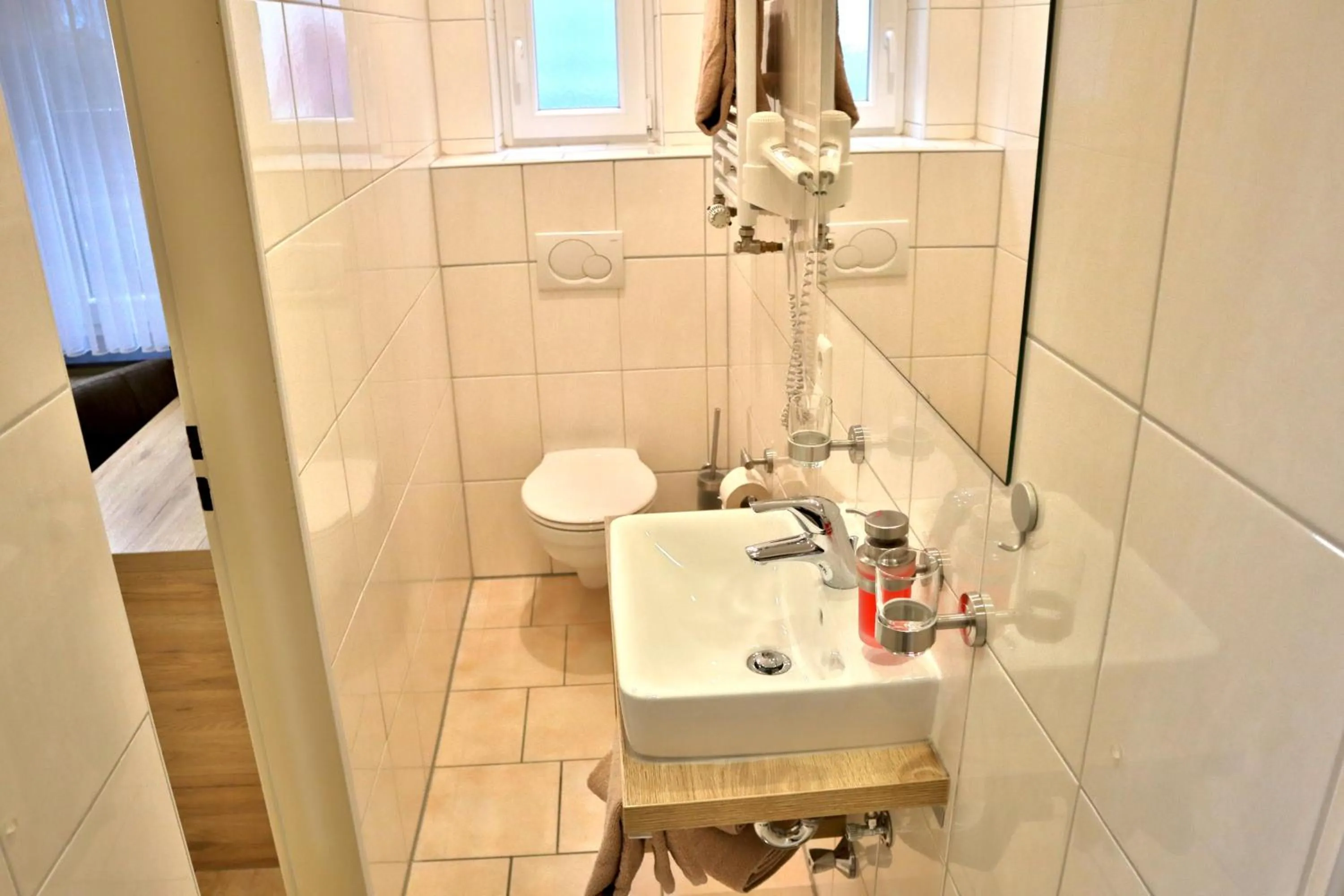 Toilet in Weinhaus Gräfen