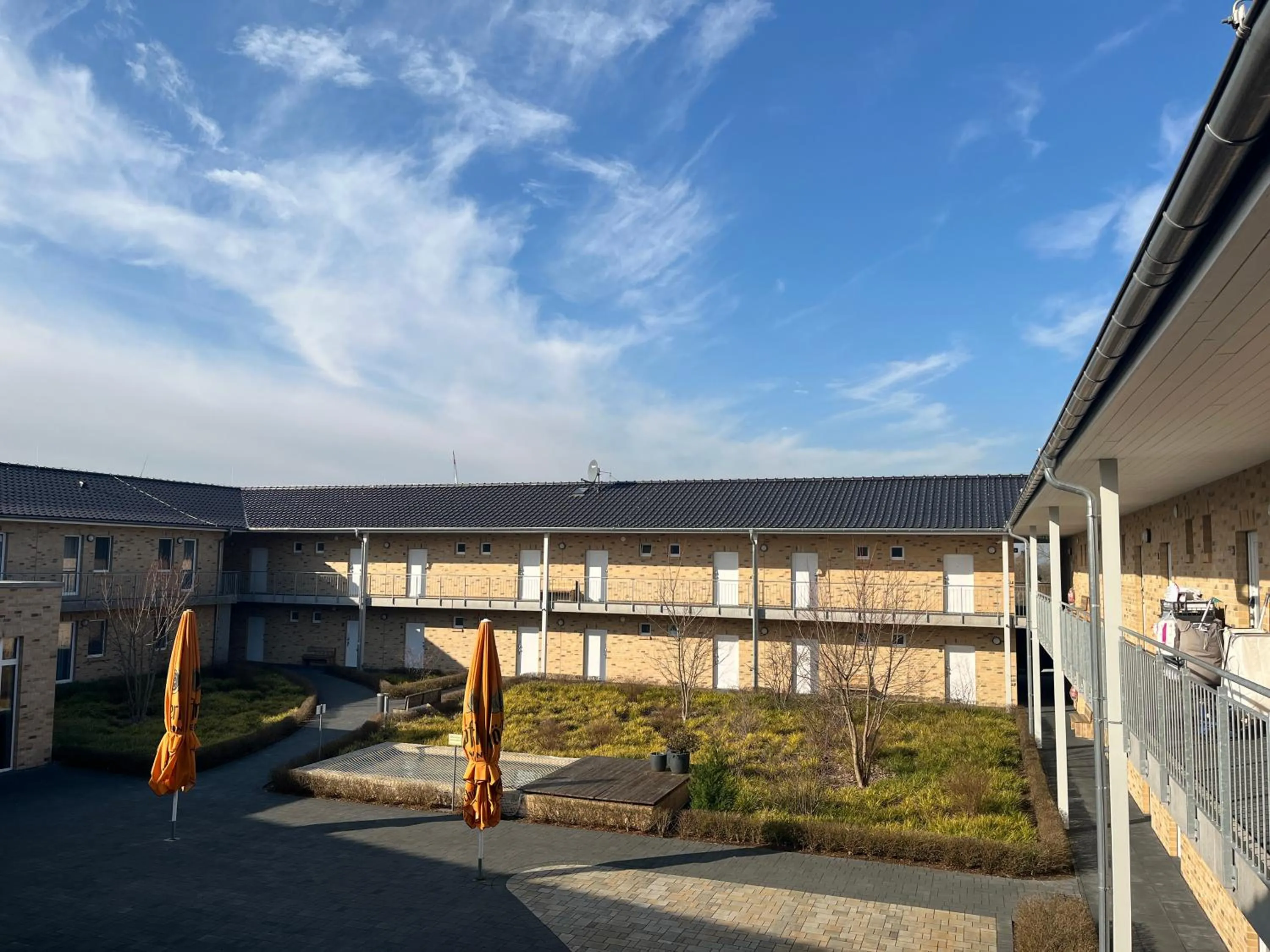 PRIMA Inn HOTEL & HOF NEURUPPIN - digitales & rezeptionsloses Motel