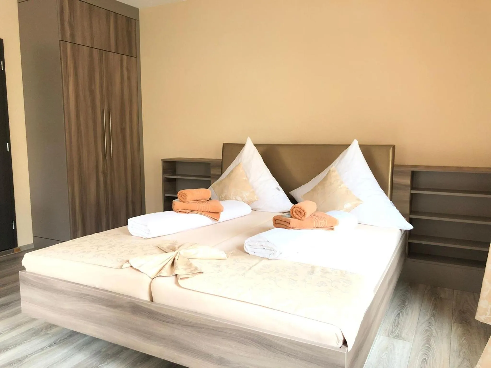 Bed in Pension Goldenes Vogtland