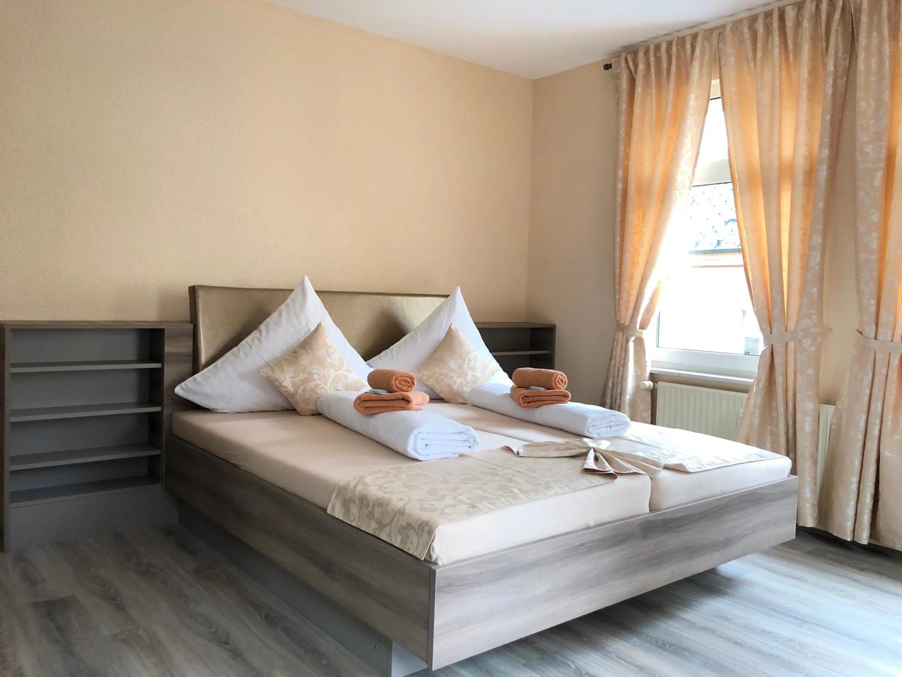 Bed in Pension Goldenes Vogtland