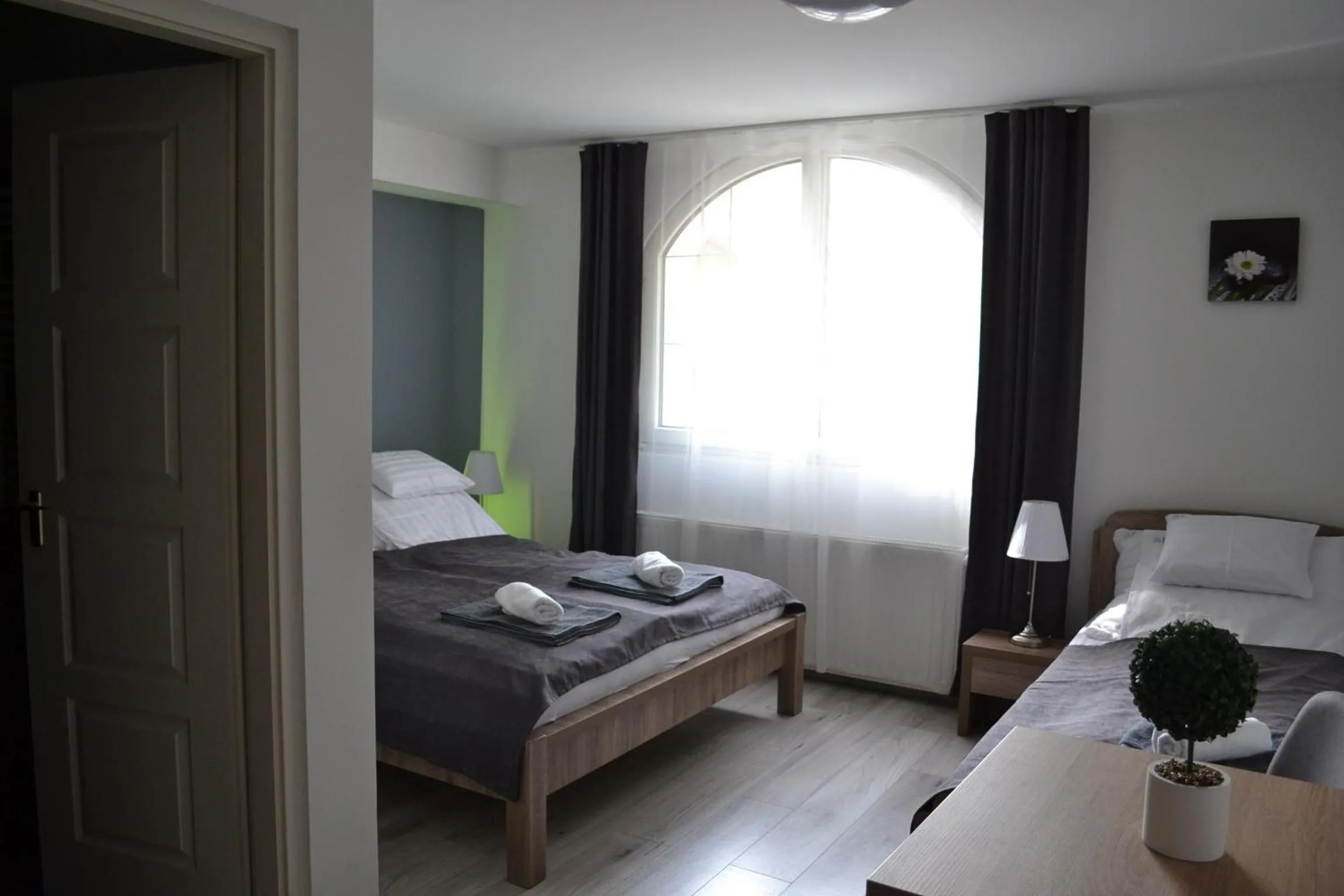 Bed in Főnix Design Rooms