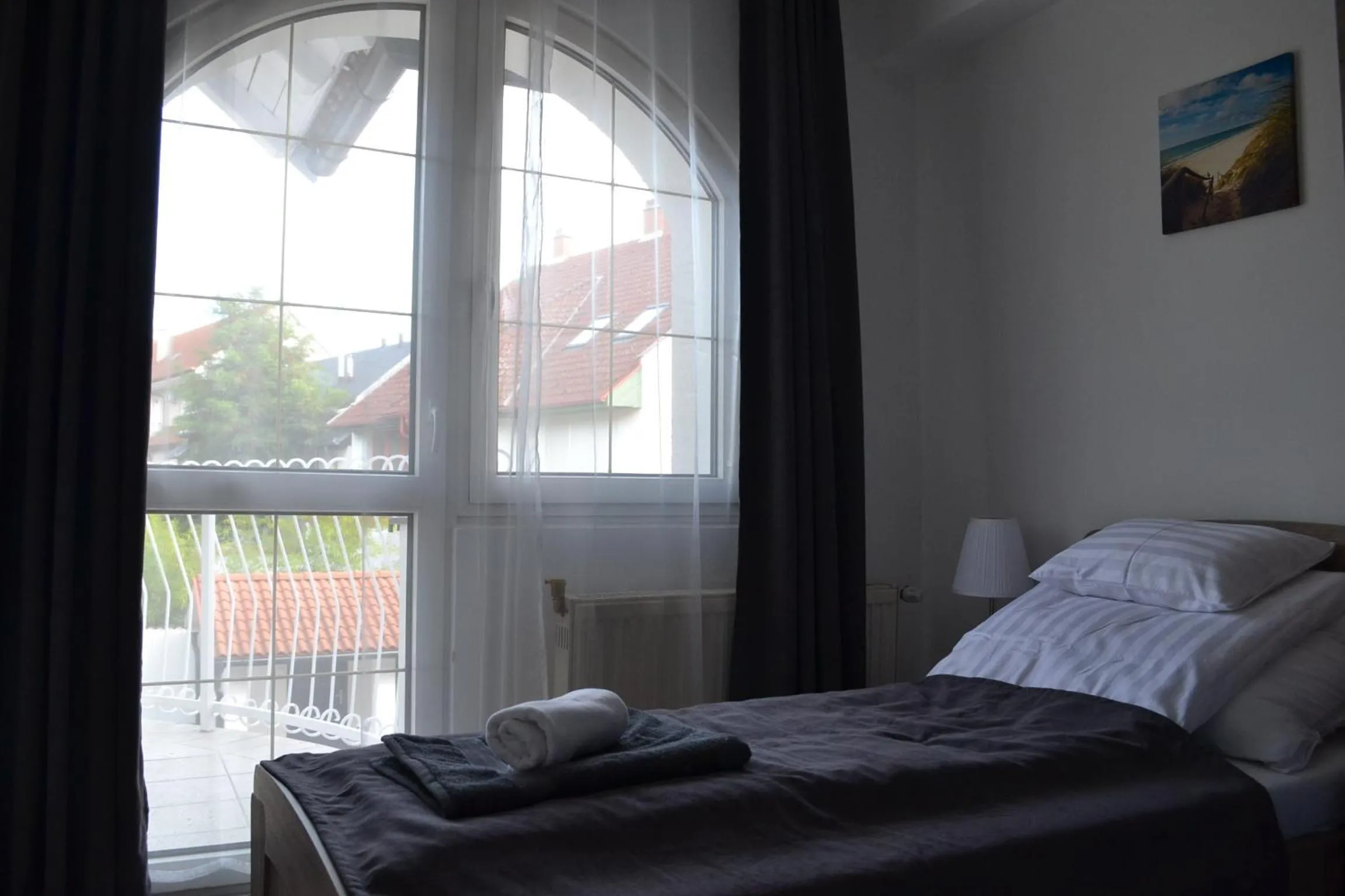 Photo of the whole room in Főnix Design Rooms