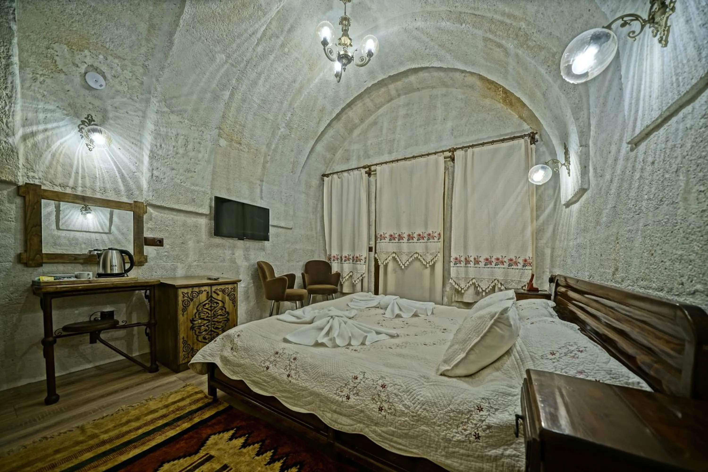 Bedroom, Bed in Cappadocia Fairy Tale Suites