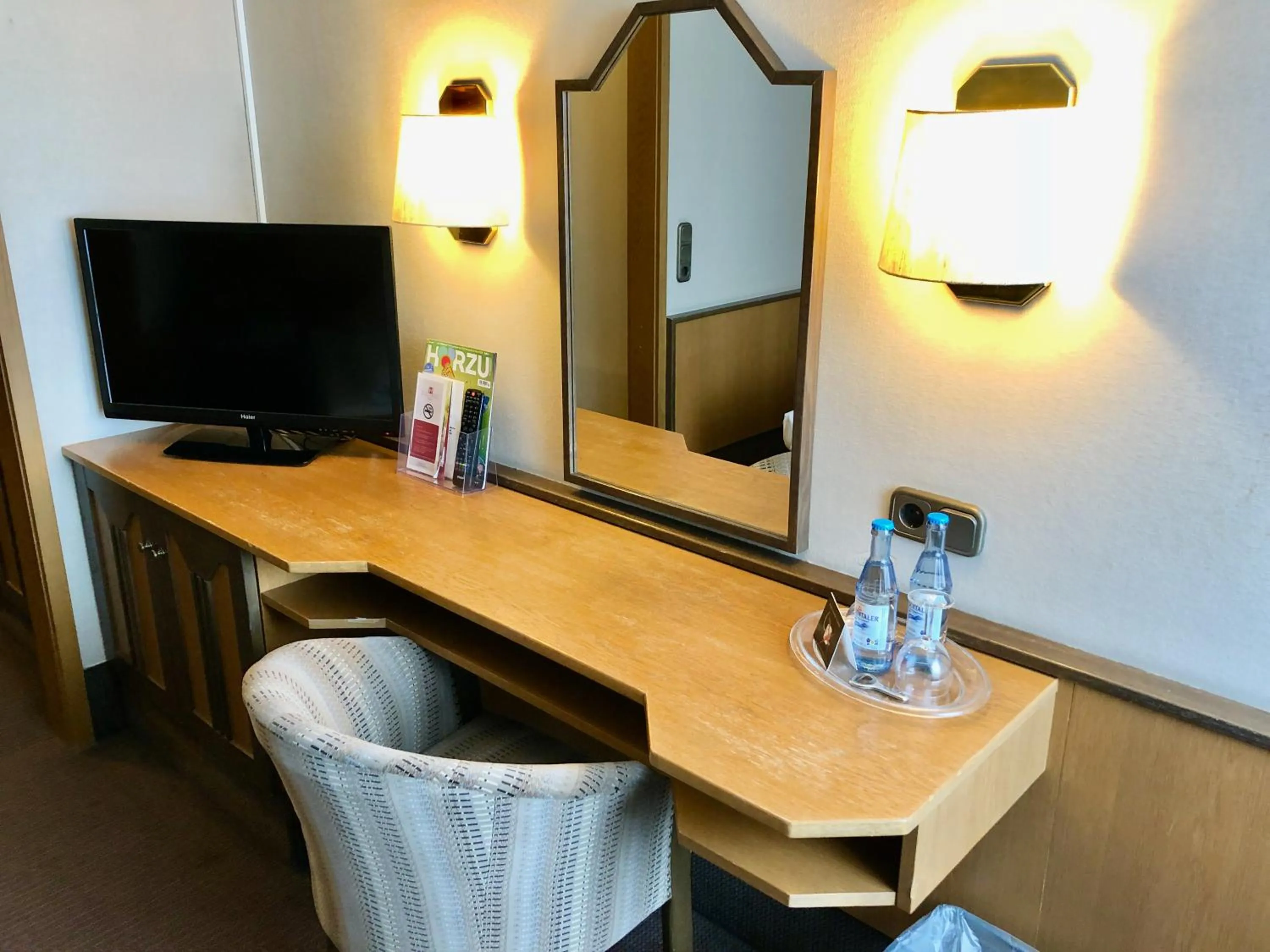 Photo of the whole room in Hotel Central