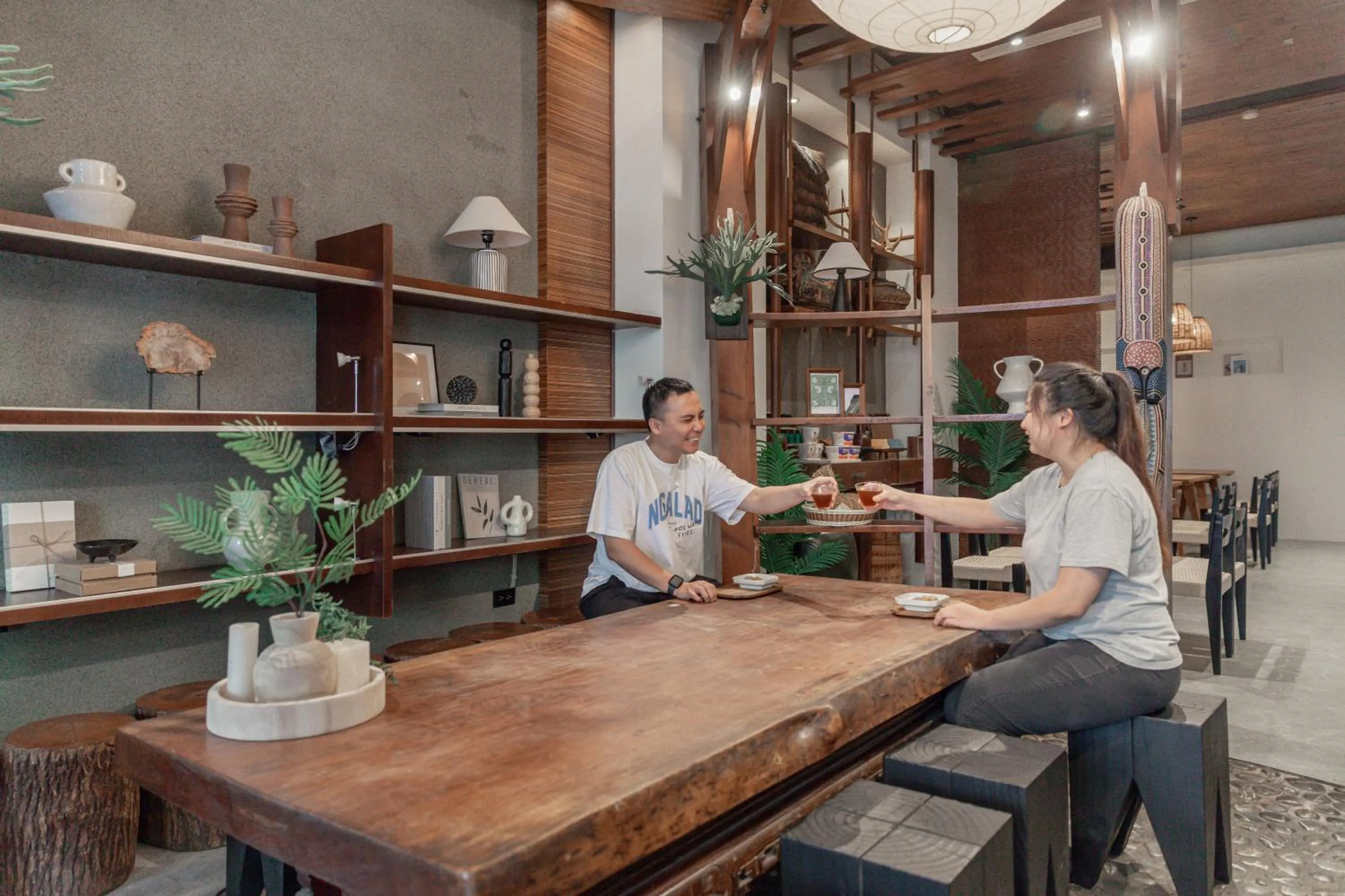 On site in ItaThao Vacation Inn with Elevator