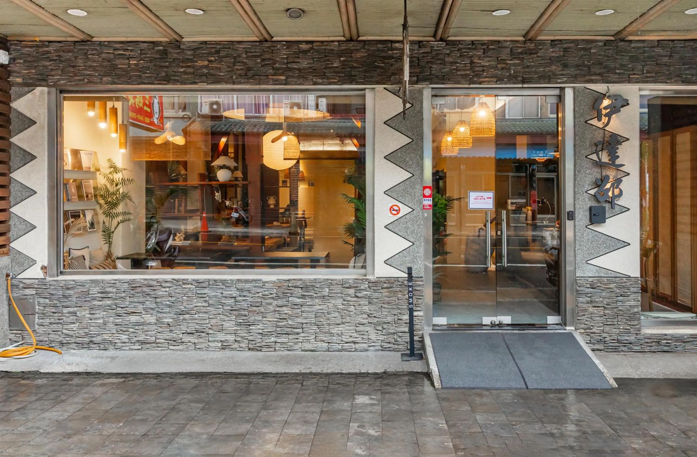 Property building in ItaThao Vacation Inn with Elevator