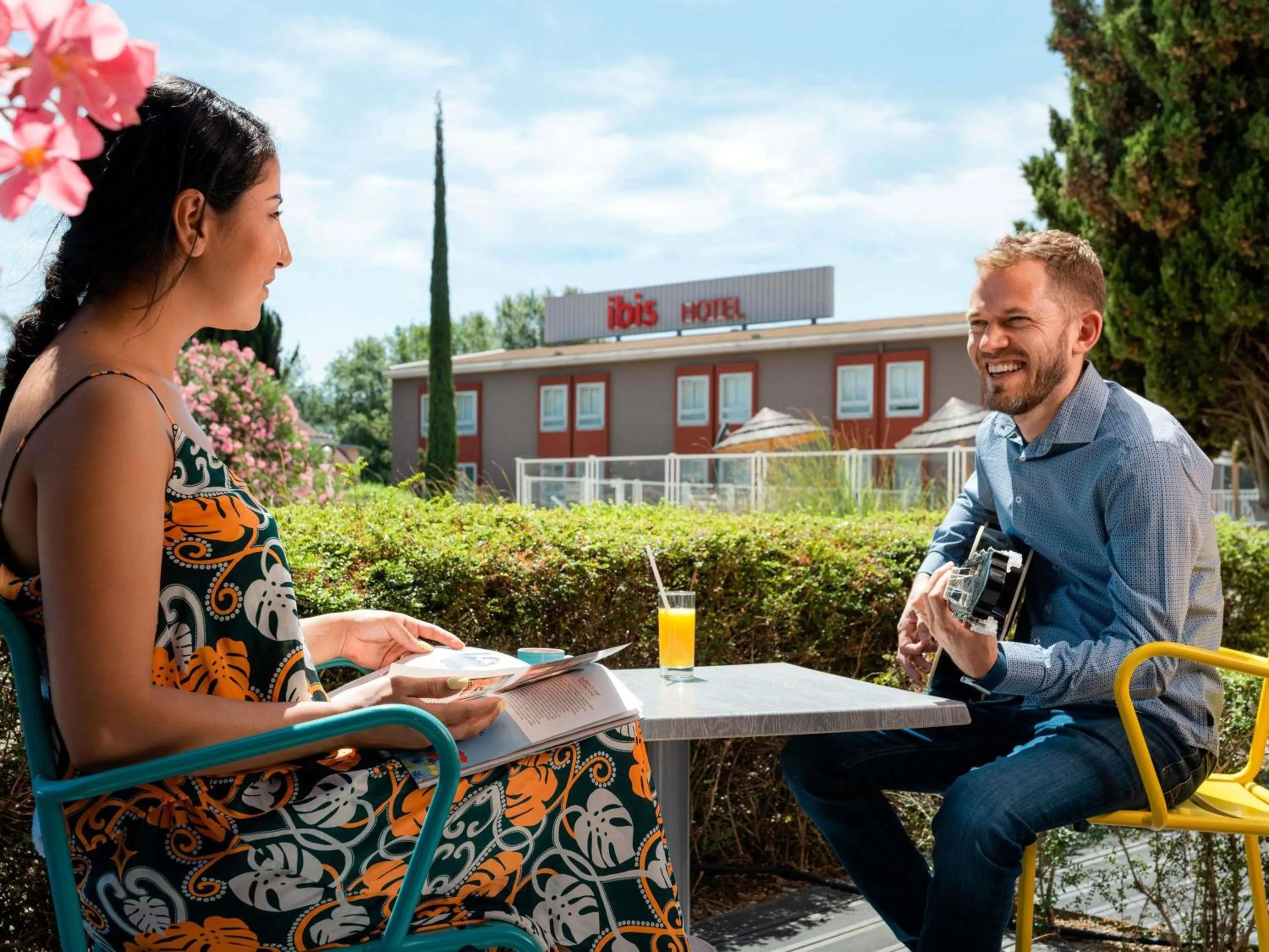Bedroom in ibis Montélimar Nord