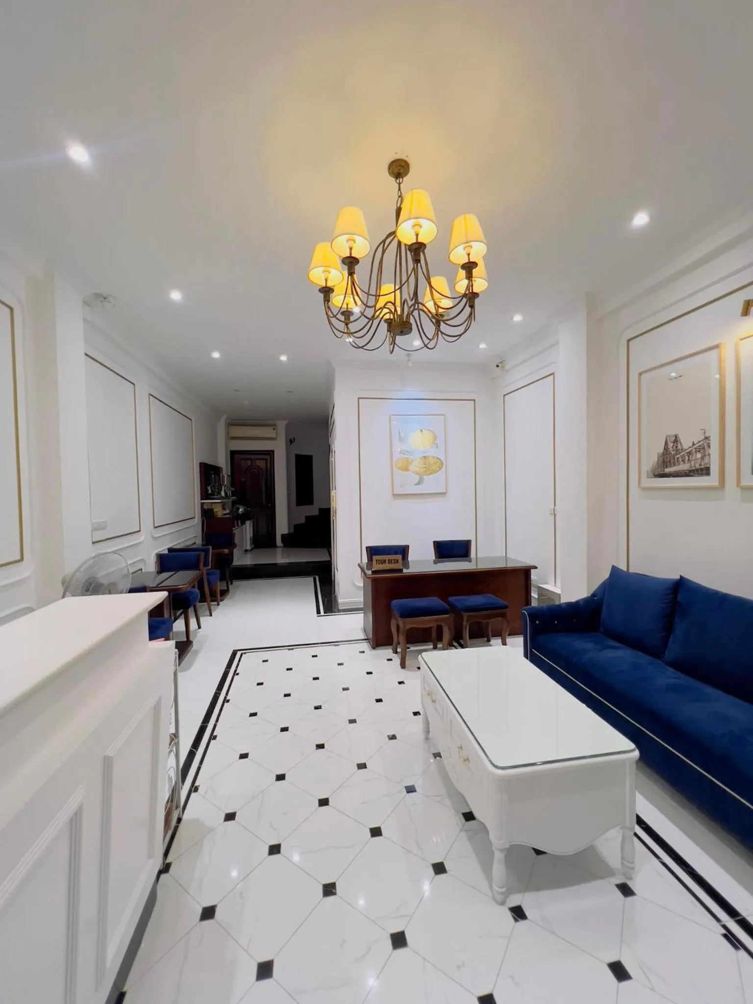 Property building in Hanoi Golden Moon Hotel & Travel