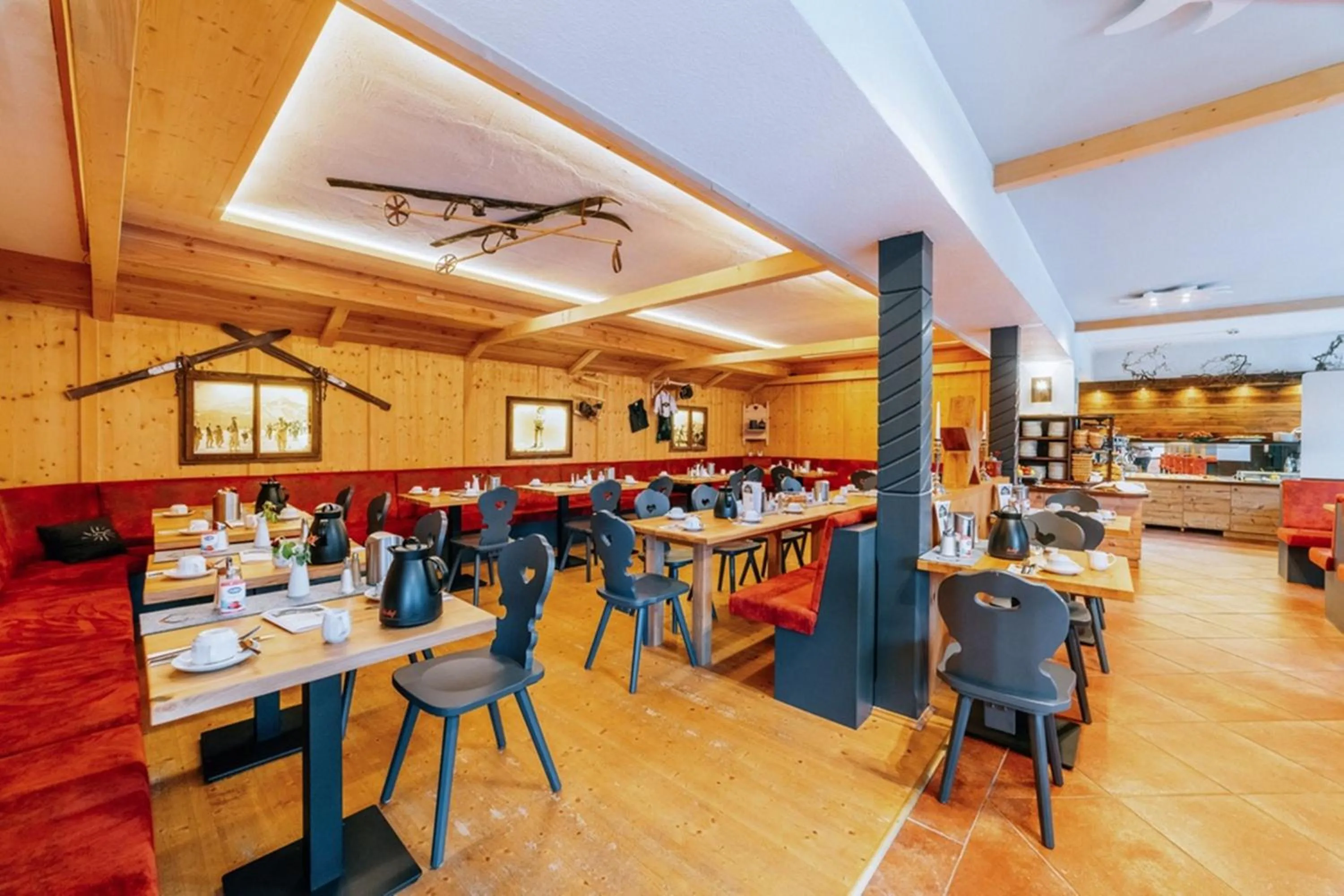 Restaurant/places to eat in Hotel Alpensonne