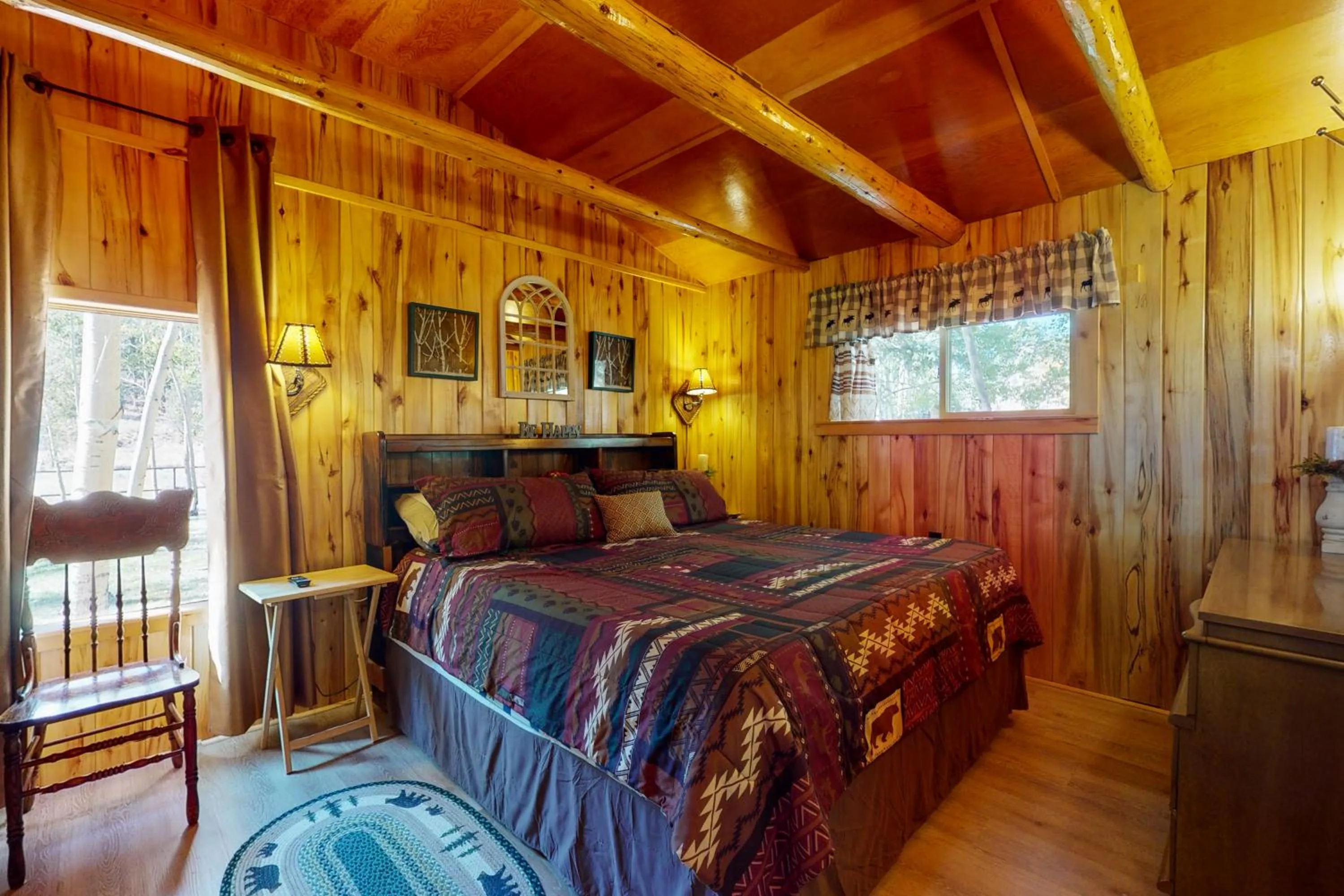 Bed in Happy Place Cabin