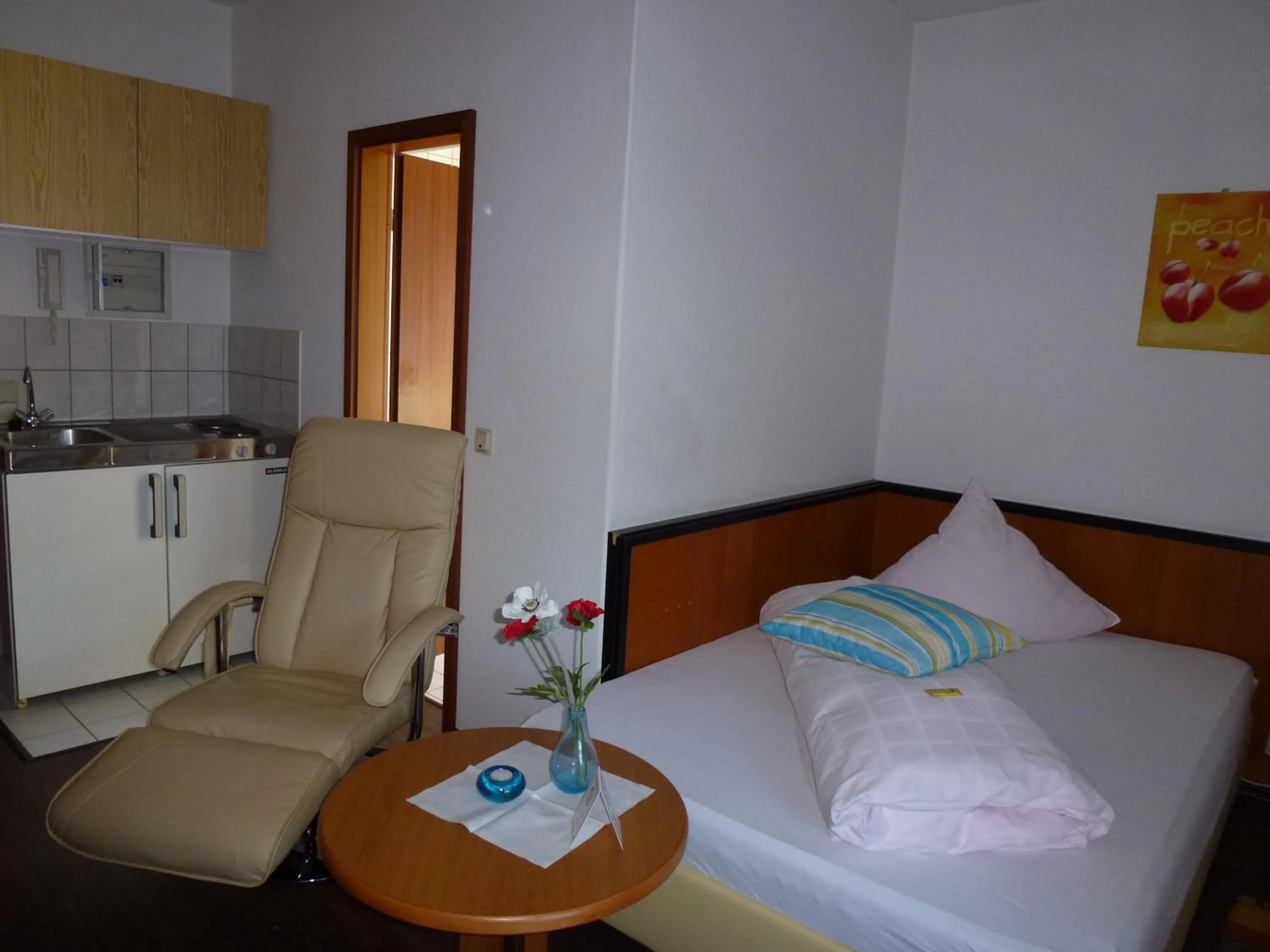 Photo of the whole room in Hotel Wildunger Hof mit Gemeinschaftsküche