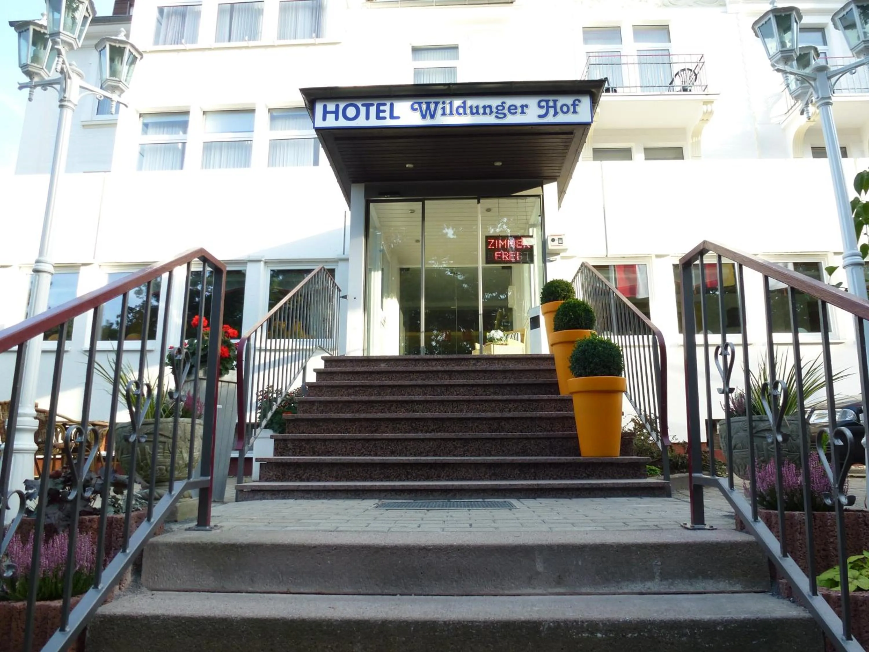 Facade/entrance in Hotel Wildunger Hof mit Gemeinschaftsküche
